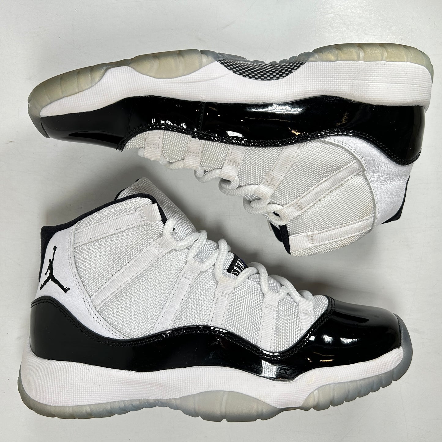 378038 100 Jordan 11 Retro Concord (2018) (GS) [USED] - 6 Y (Used)
