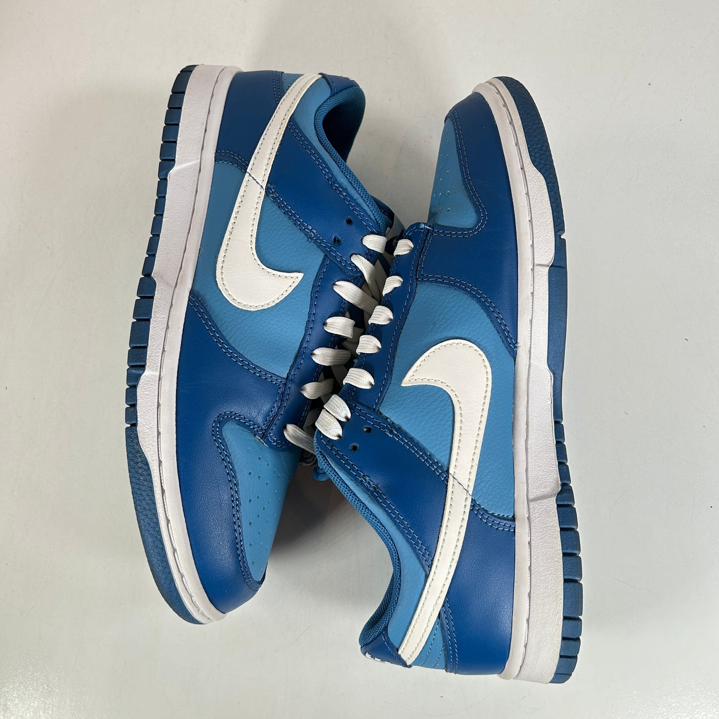 DJ6188 400 Nike Dunk Low Dark Marina Blue [USED] - 8.5 M (Used)