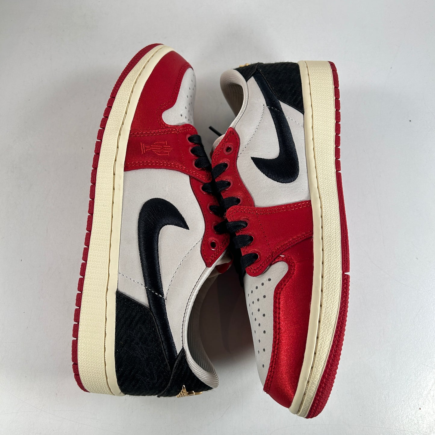 FN0432 100 Jordan 1 Retro Low OG Trophy Room Away [USED] - 8.5 M (VNDS)