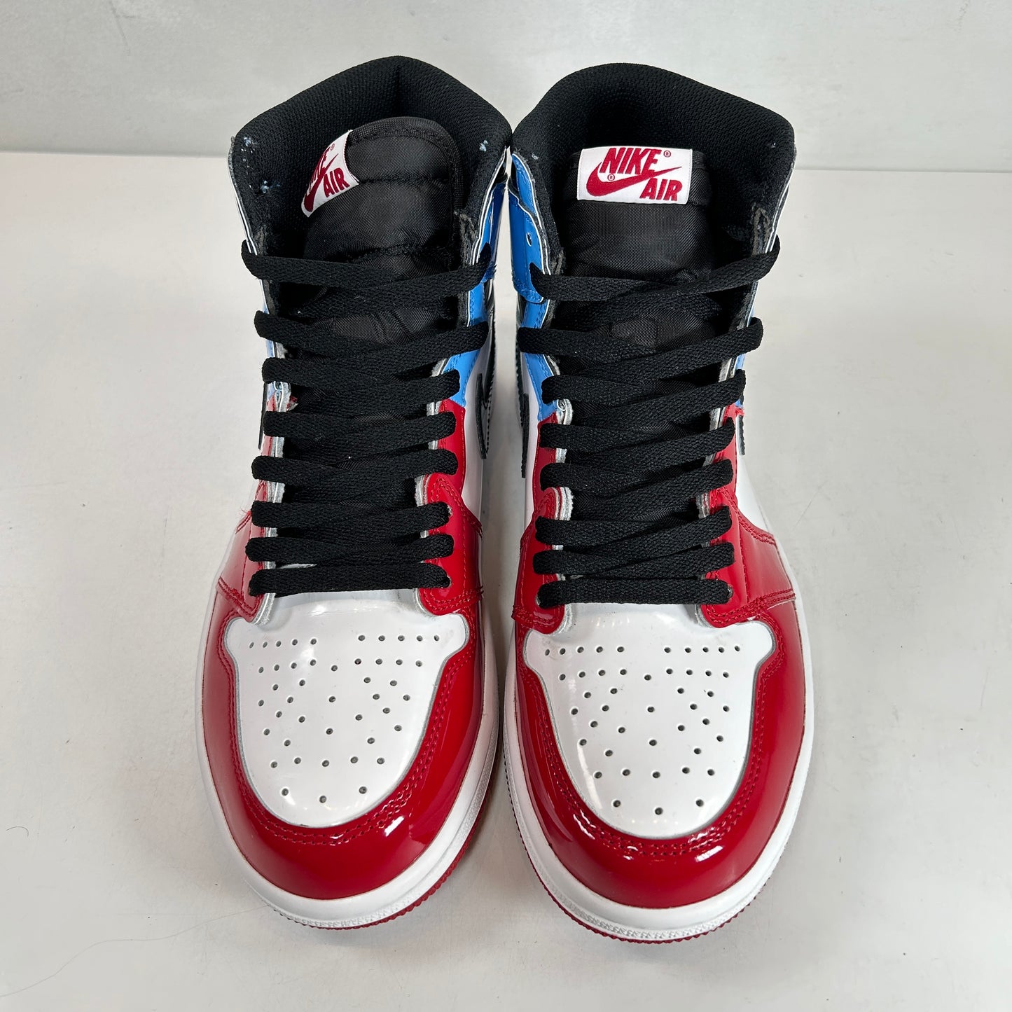 CK5666 100 Jordan 1 Retro High Fearless UNC Chicago [USED] - 8.5 M (Used)
