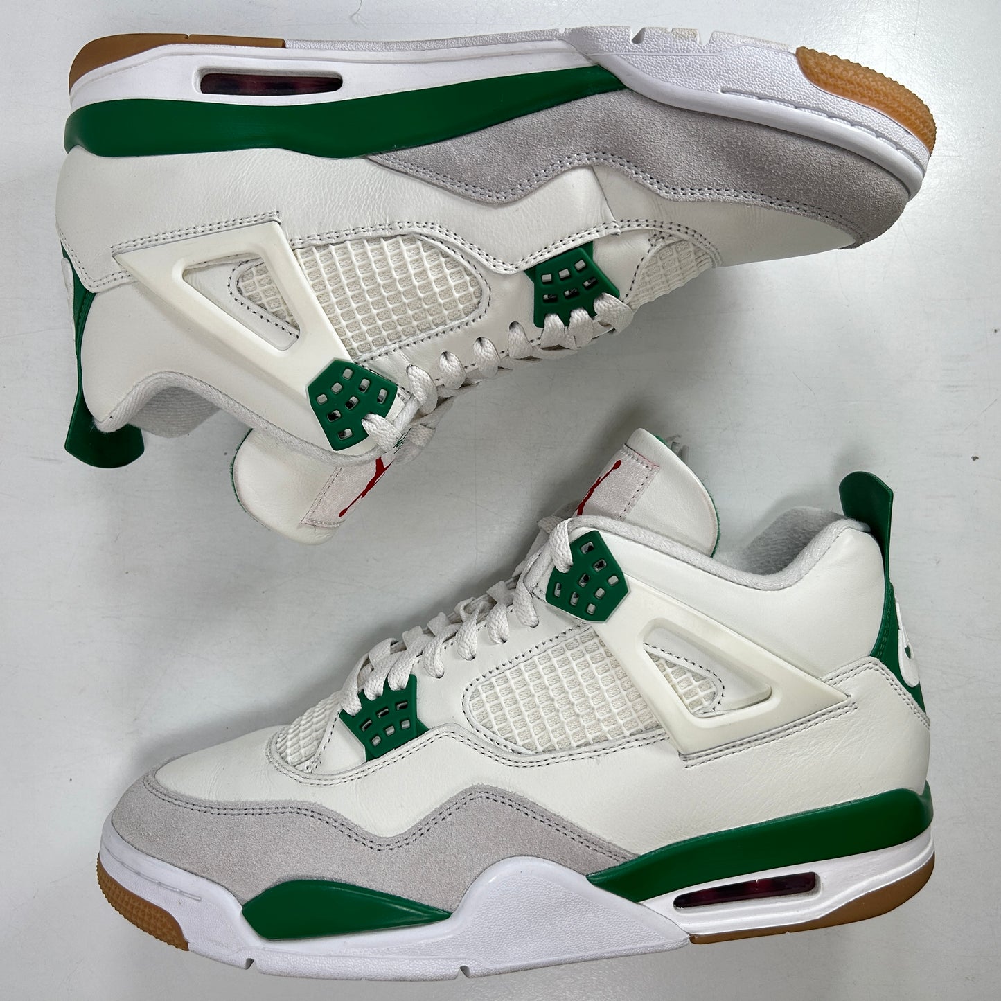 DR5415 103 Jordan 4 Retro SB Pine Green [USED] - 10.5 M (Used2)