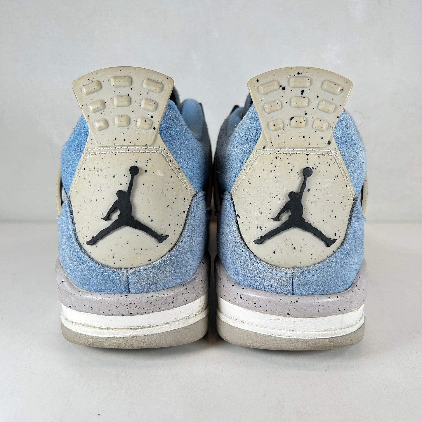 408452 400 Jordan 4 Retro University Blue (GS) [USED] - 7 Y (Used) (No Box)