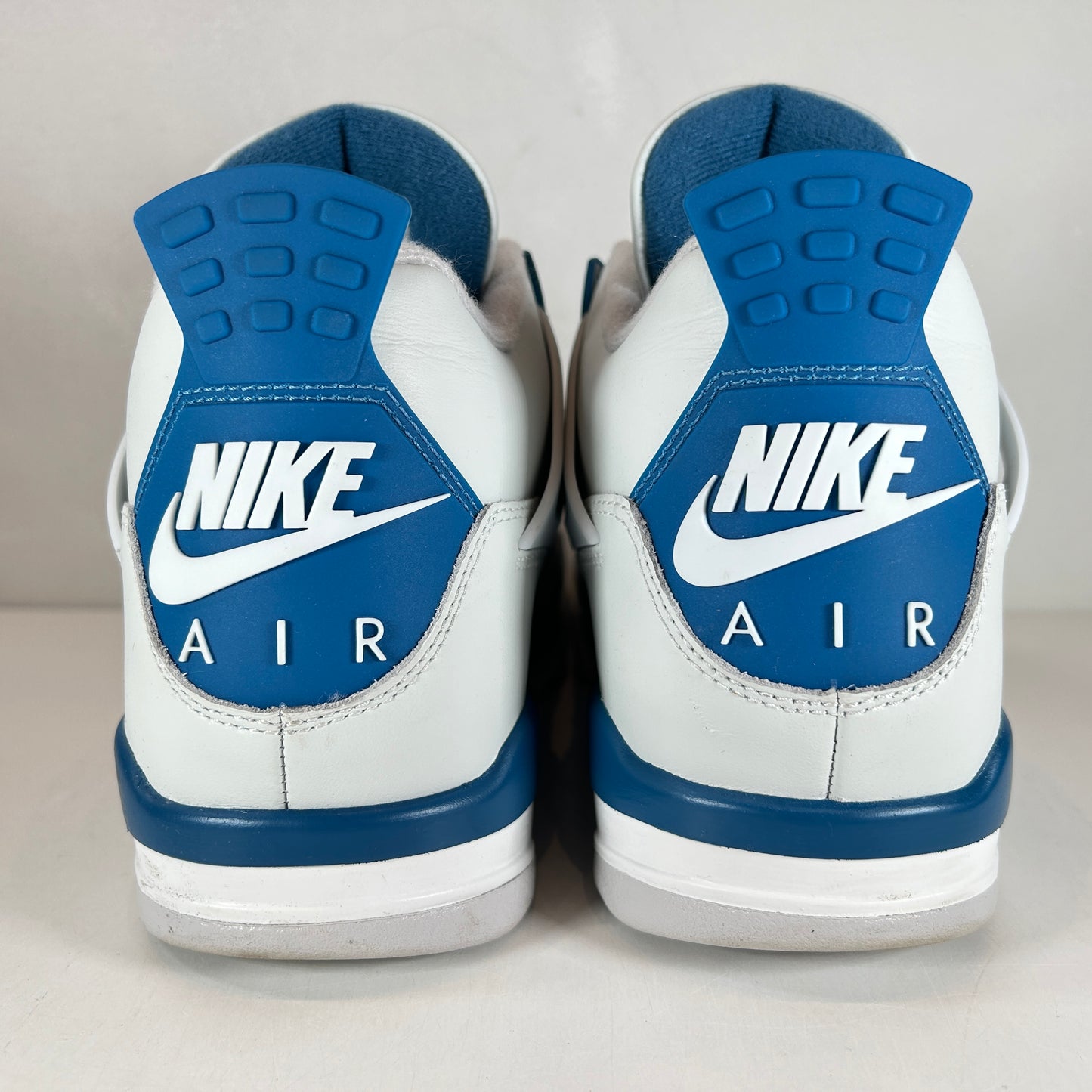 FV5029 141 Jordan 4 Retro Military Blue (2024) [USED] - 10.5 M (Used2)