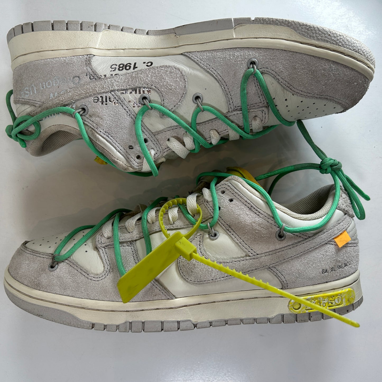 DJ0950 106 Nike Dunk Low Off-White Lot 14 [USED] - 11 M (Used)