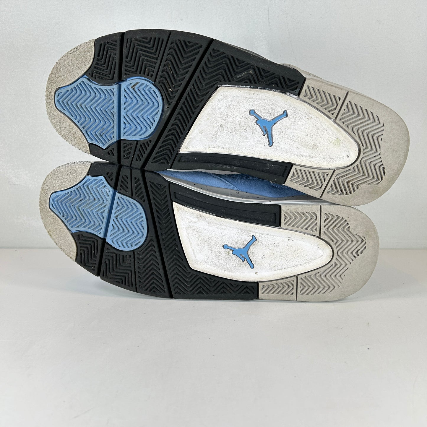 CT8527 400 Jordan 4 University Blue [USED] - 10.5 M (Used2)