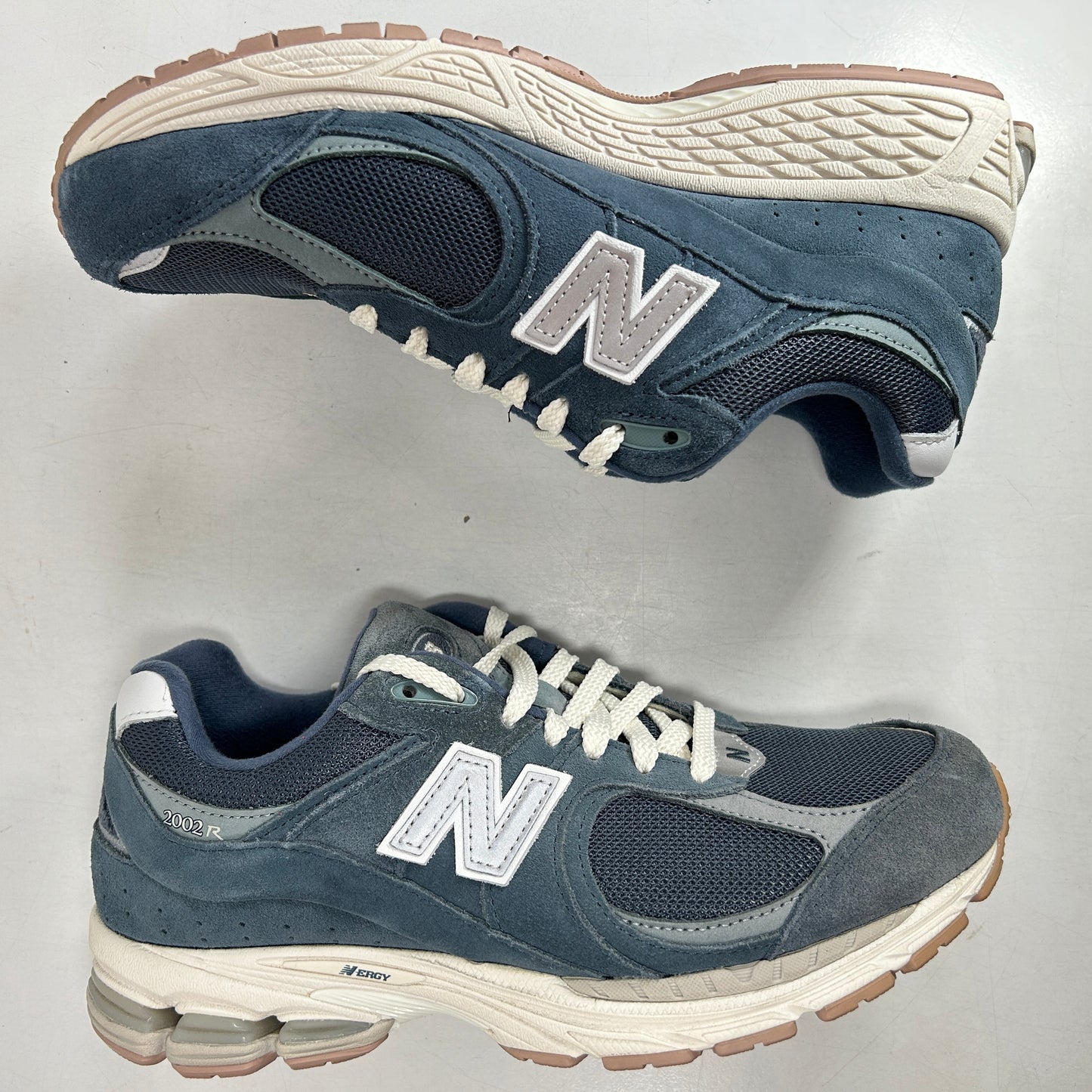 M2002RHC New Balance 2002R Deep Ocean Grey Slate [USED] - 9 M (Used) (No Box)