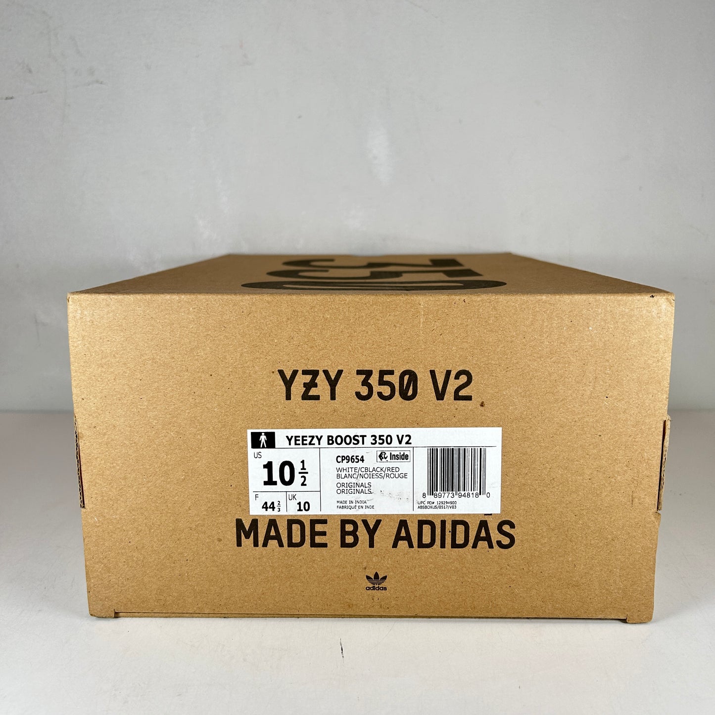 CP9654 Yeezy 350 V2 Zebra [USED] - 10.5 M (Used)