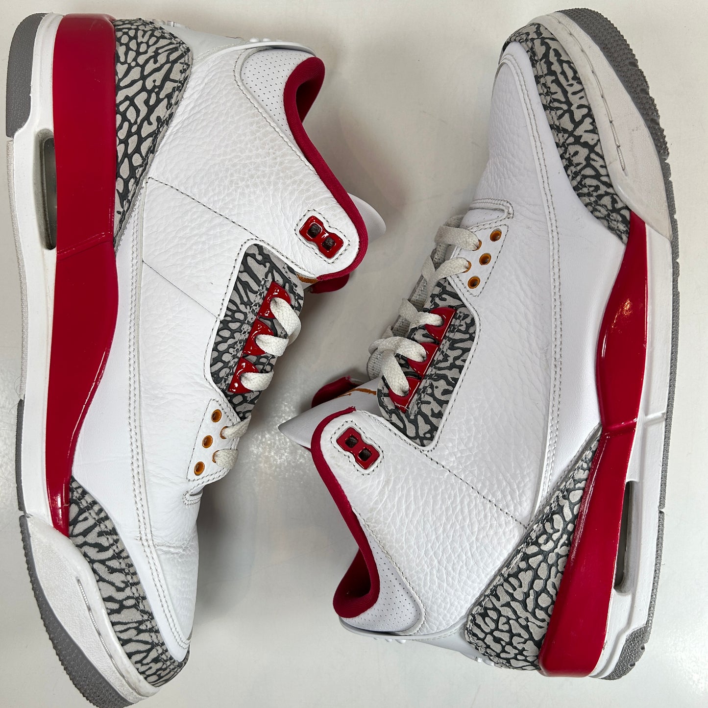 CT8532 126 Jordan 3 Retro Cardinal Red [USED] - 12 M (Used2)