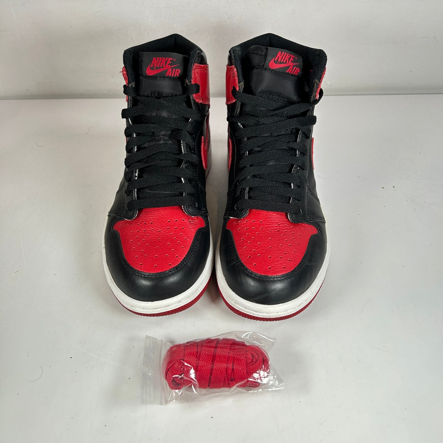 555088 001 Jordan 1 Retro High Bred Banned (2016) [USED] - 7.5 M (Used)