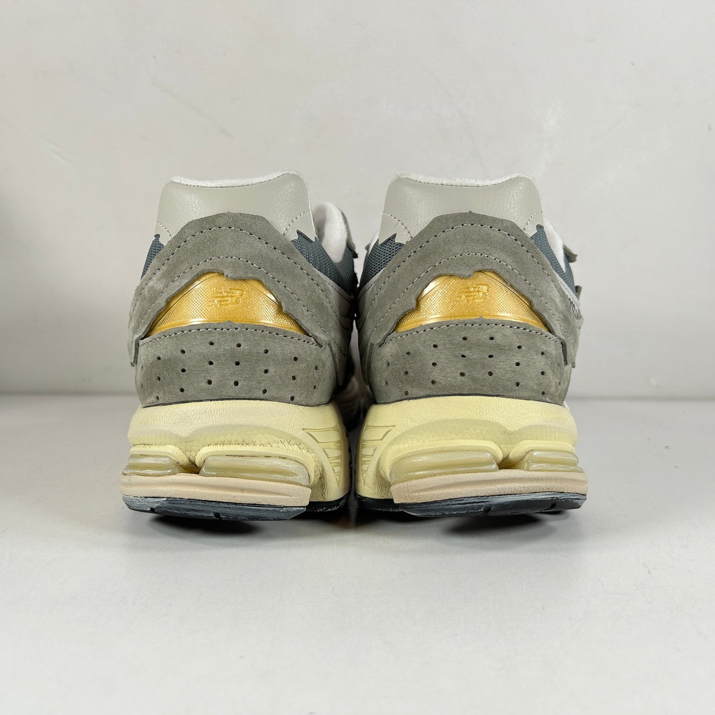 M2002RDD New Balance 2002R Protection Pack Mirage Grey [USED] - 11.5 M (Used)