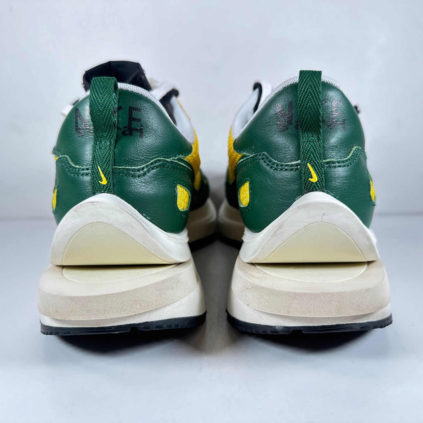 CV1363 700 Nike Vaporwaffle sacai Tour Yellow Stadium Green [USED] - 11 M (Used) (Missing Insoles)