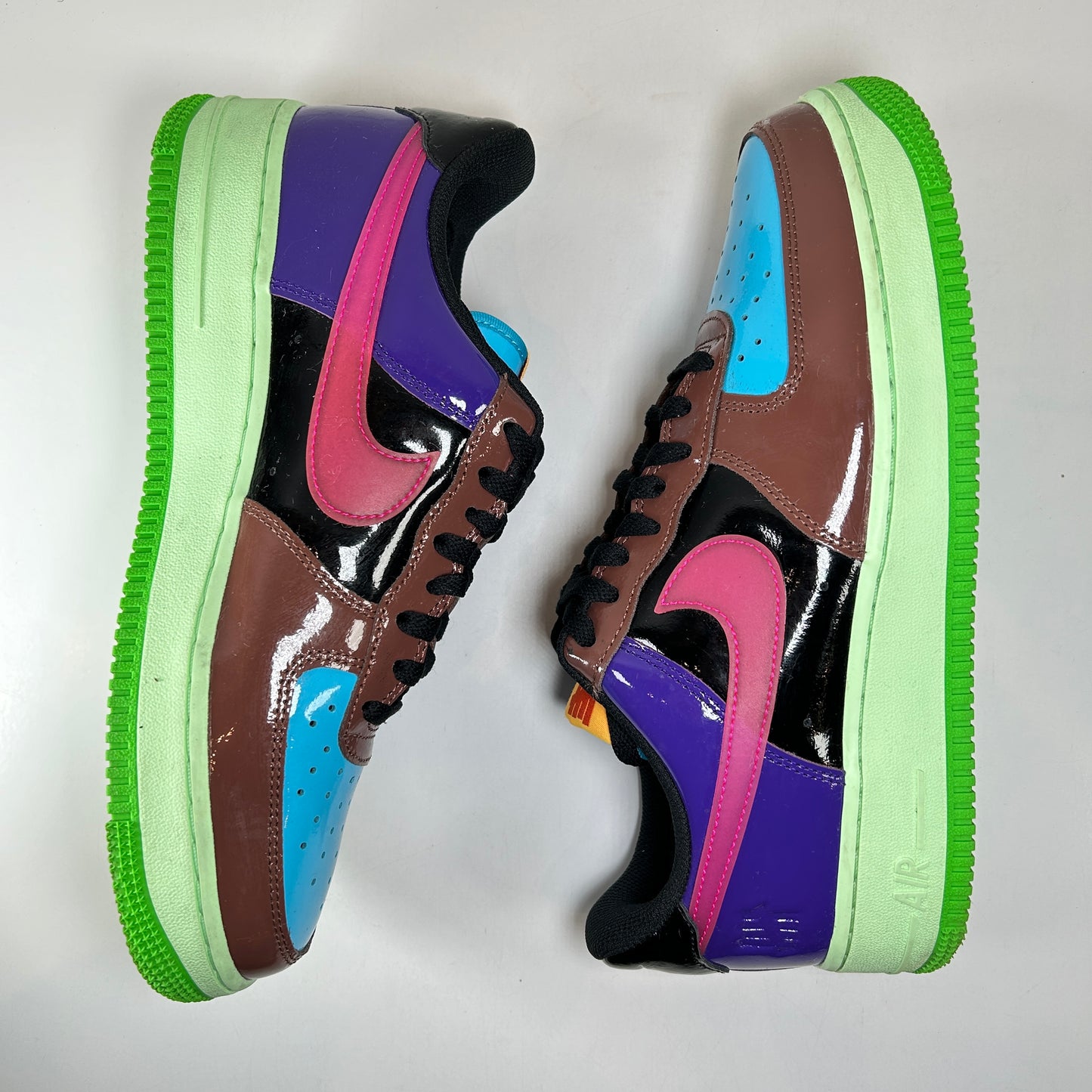 DV5255 200 Nike Air Force 1 Low SP Undefeated Multi Rosa