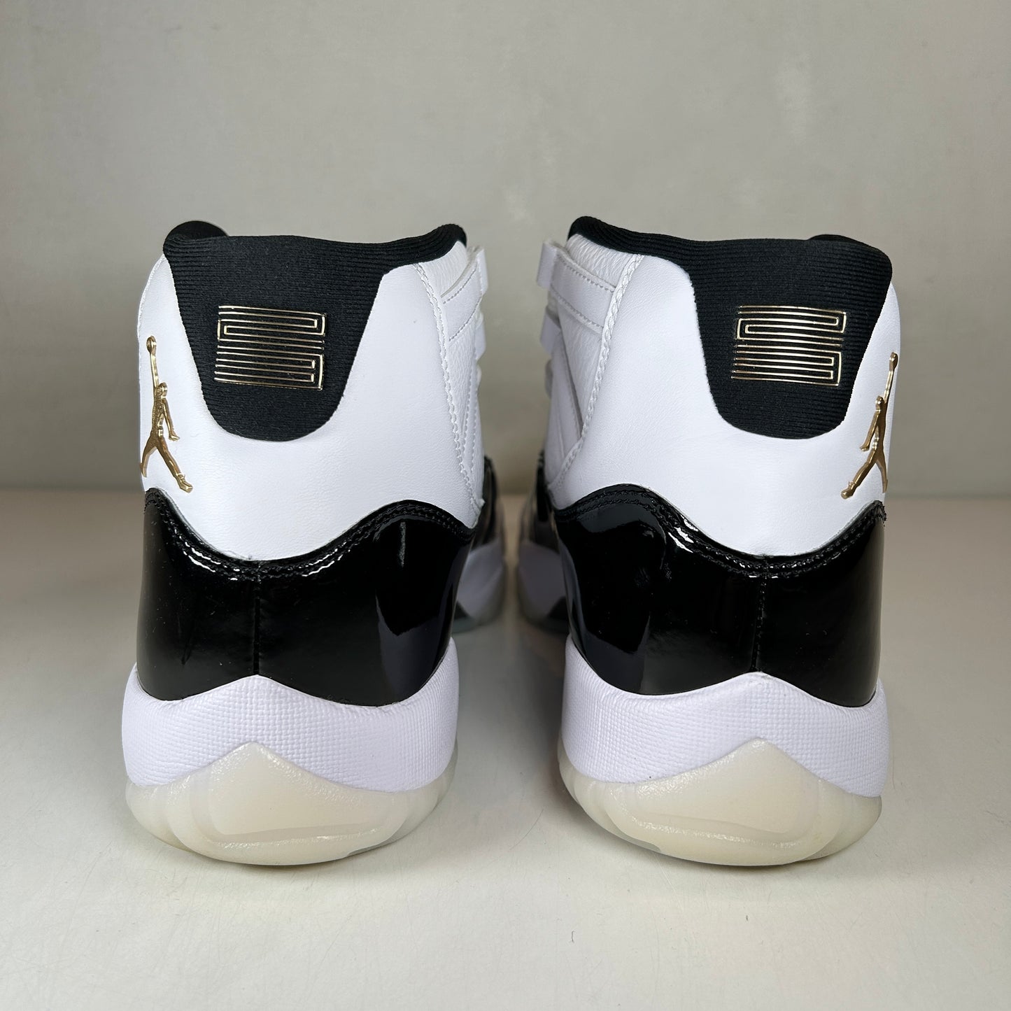 CT8012 170 Jordan 11 Retro DMP Defining Moments (2023) [USED] - 9 M (Used5)