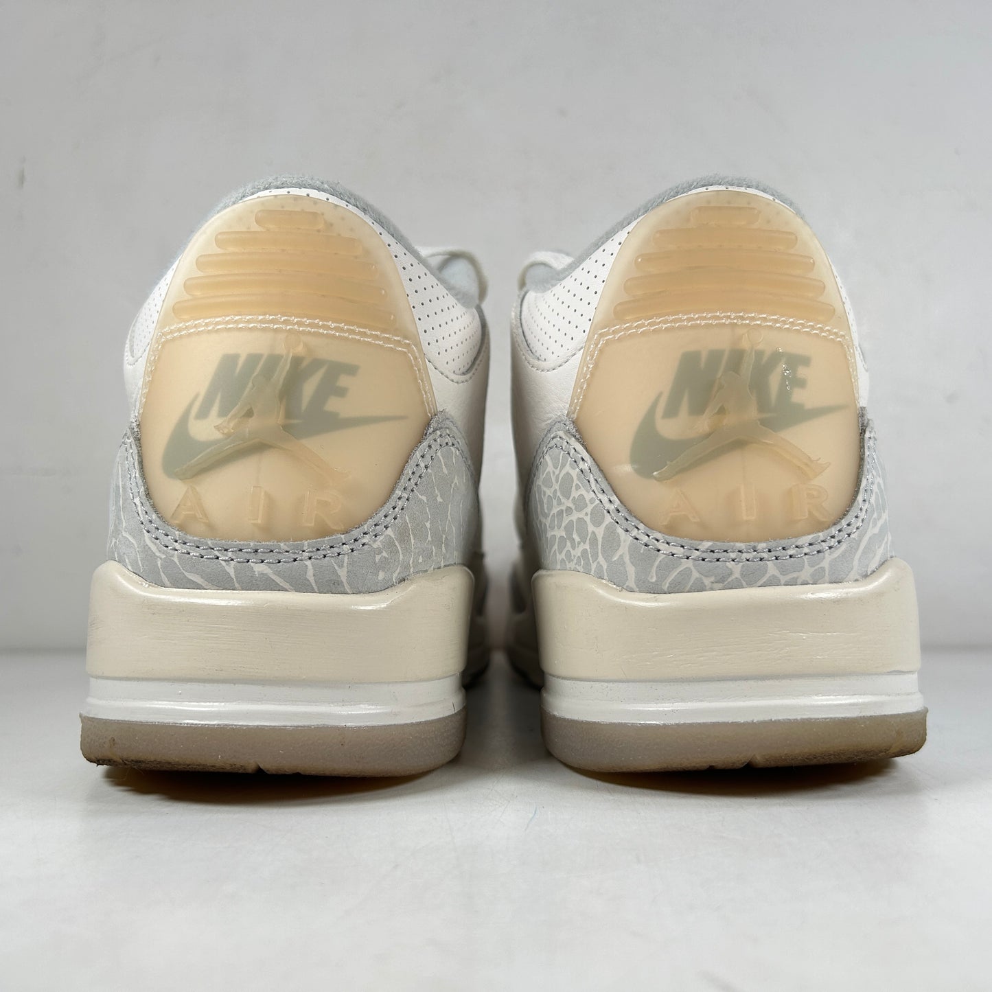 FJ9479 100 Jordan 3 Retro Craft Ivory [USED] - 10 M (Used2)