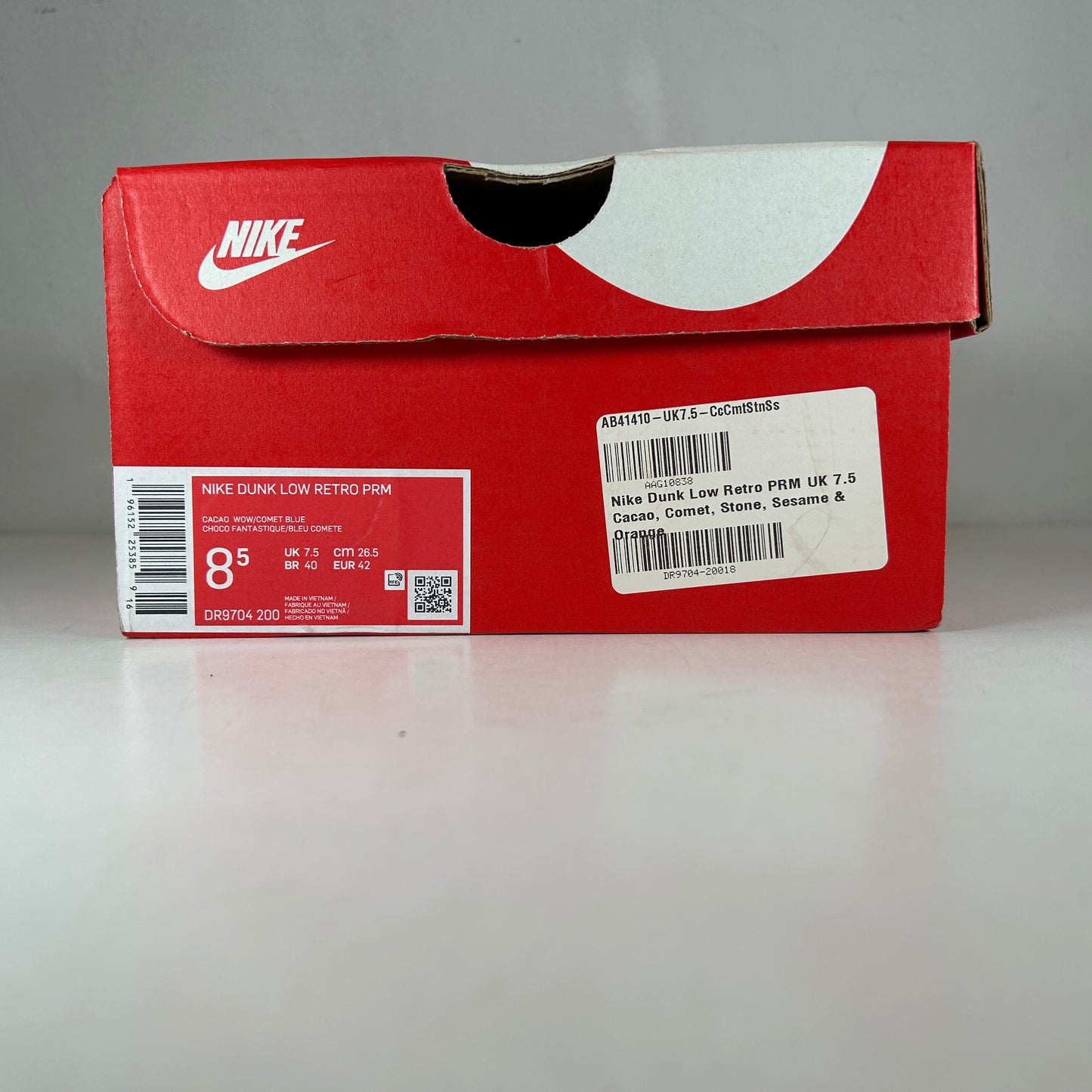 DR9704 200 Nike Dunk Low Retro PRM Mars Stone [USED] - 8.5 M (Used)