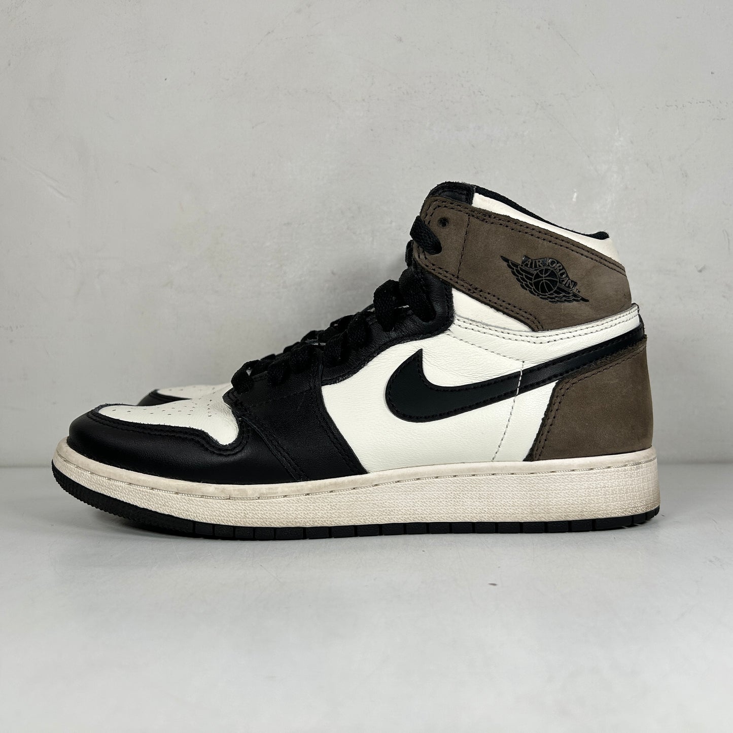 575441 105 Jordan 1 Moca (GS)