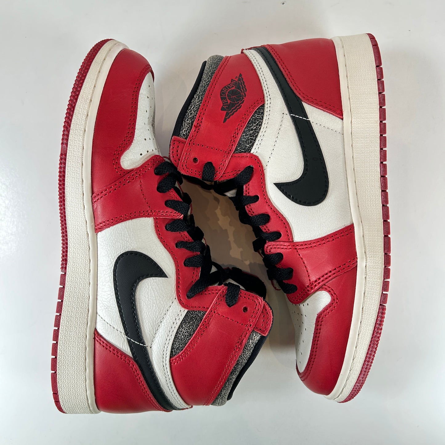 FD1437 612 Jordan 1 Retro High OG Chicago Lost and Found GS [USED] - 7 Y (Used2)