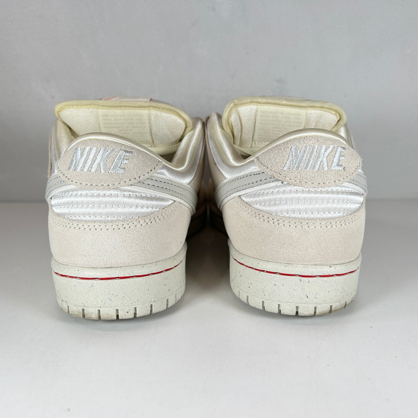 FZ5654 100 Nike SB Dunk Low City Of Love Light Bone [USED] - 8.5 M (Used)