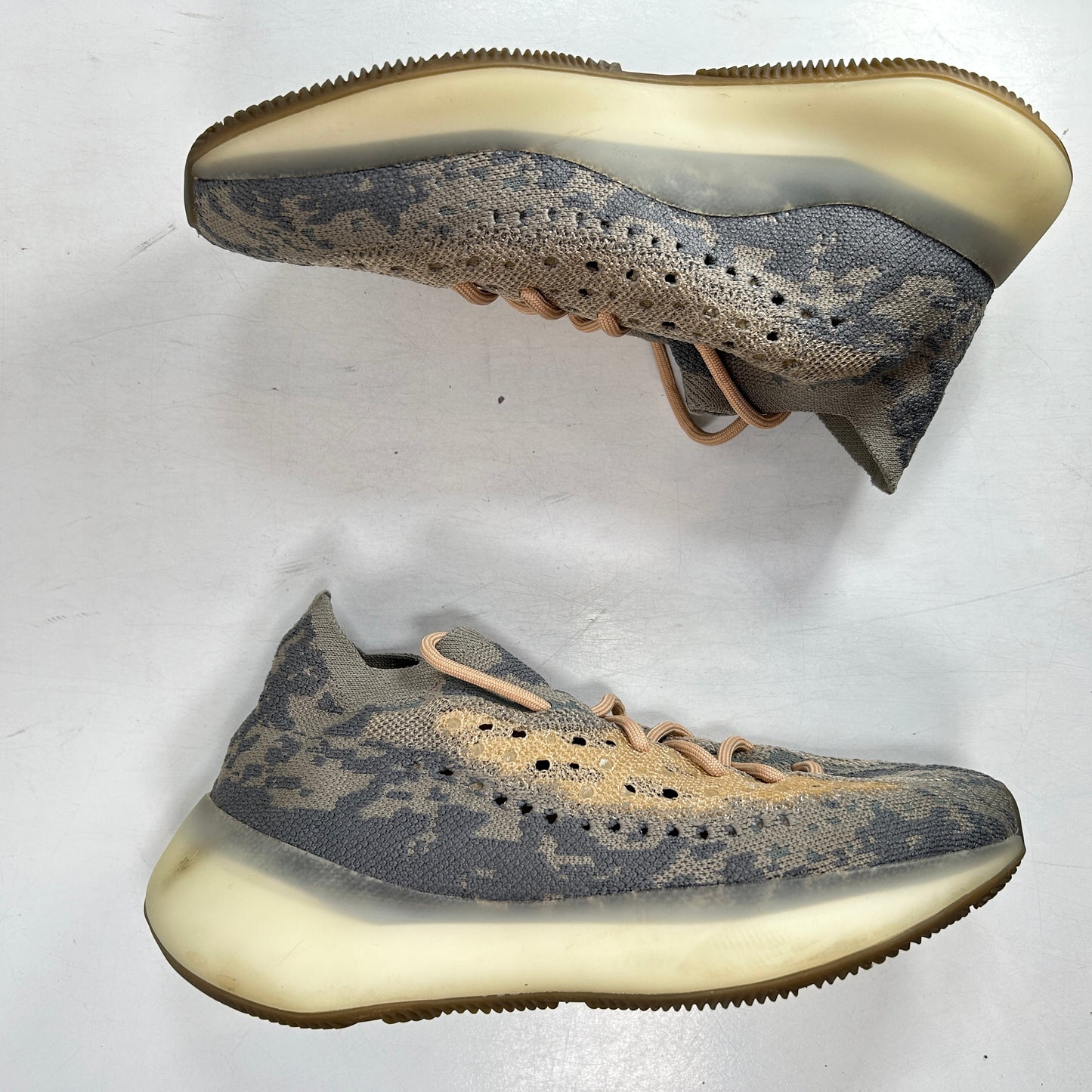 FX9764 adidas Yeezy Boost 380 Mist [USED] - 7.5 M (Used)