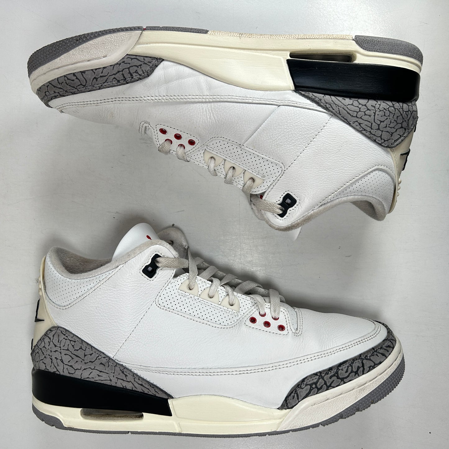 DN3707 100 Jordan 3 Retro White Cement Reimagined [USED] - 12 M (Used)