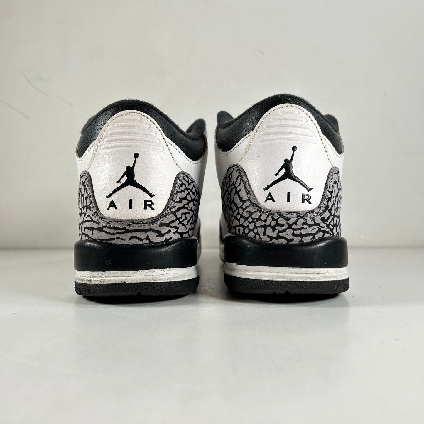 398614 123 Jordan 3 Retro Infrared 23 (GS) [USED] - 7 Y (Used) (No Box)