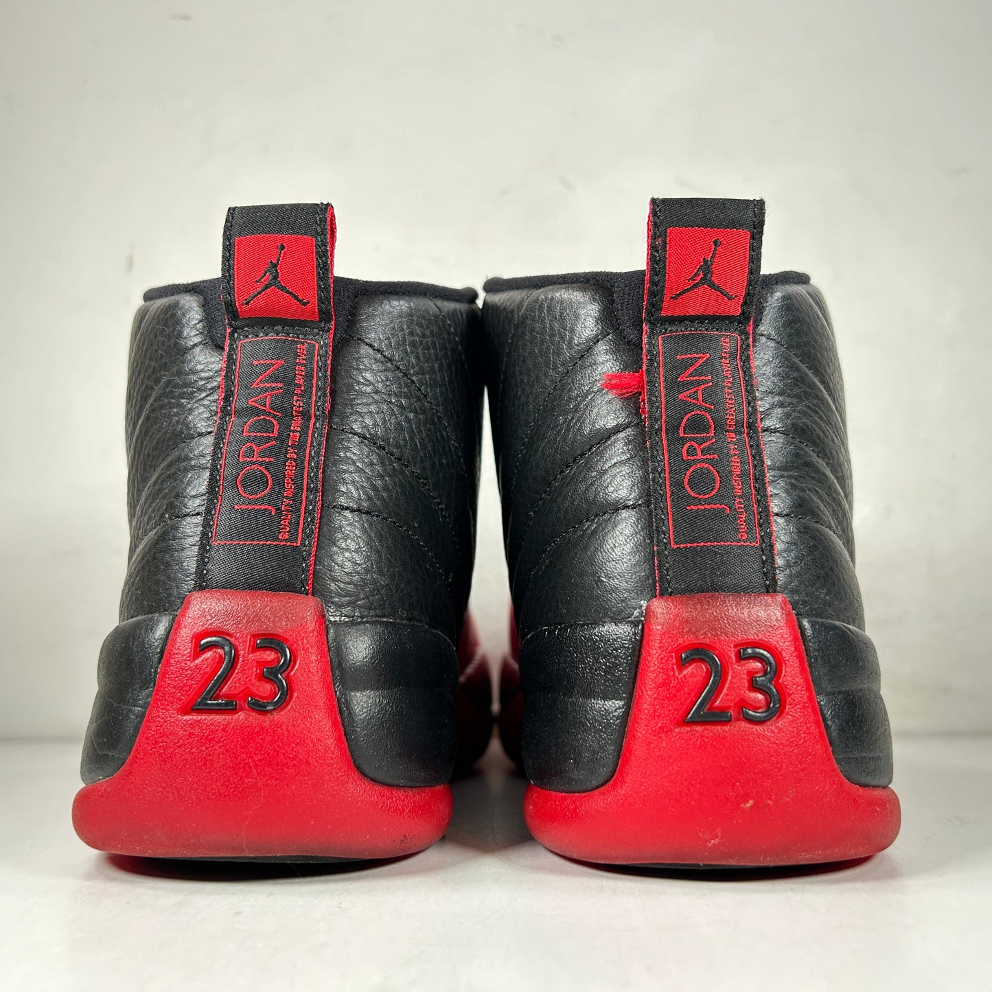 130690 002 Jordan 12 Retro Flu Game (2016) [USED] - 9.5 M (Used)