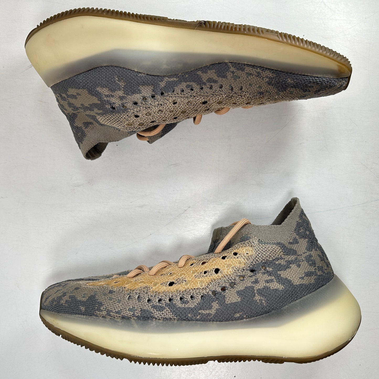 FX9764 adidas Yeezy Boost 380 Mist [USED] - 7.5 M (Used)