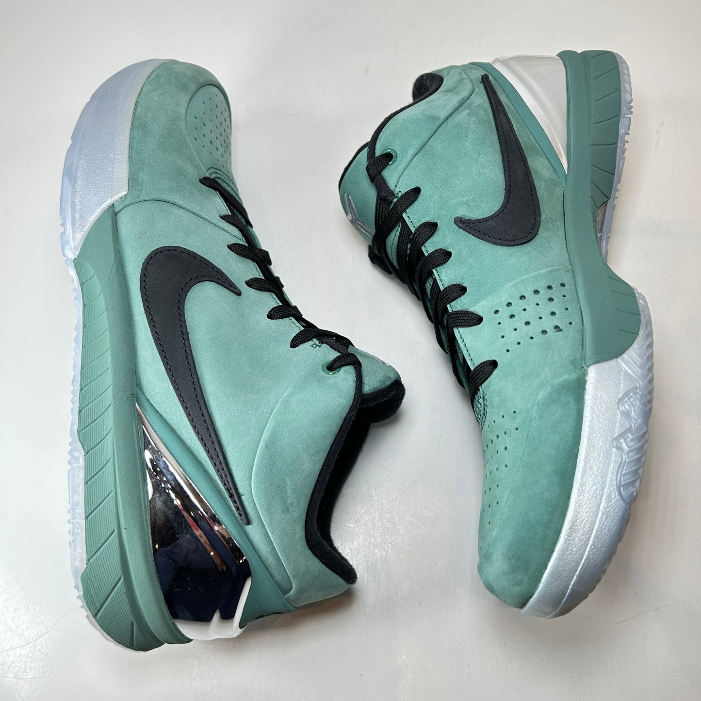 FQ3545 300 Nike Kobe 4 Protro Girl Dad [USED] - 10 M (VNDS)