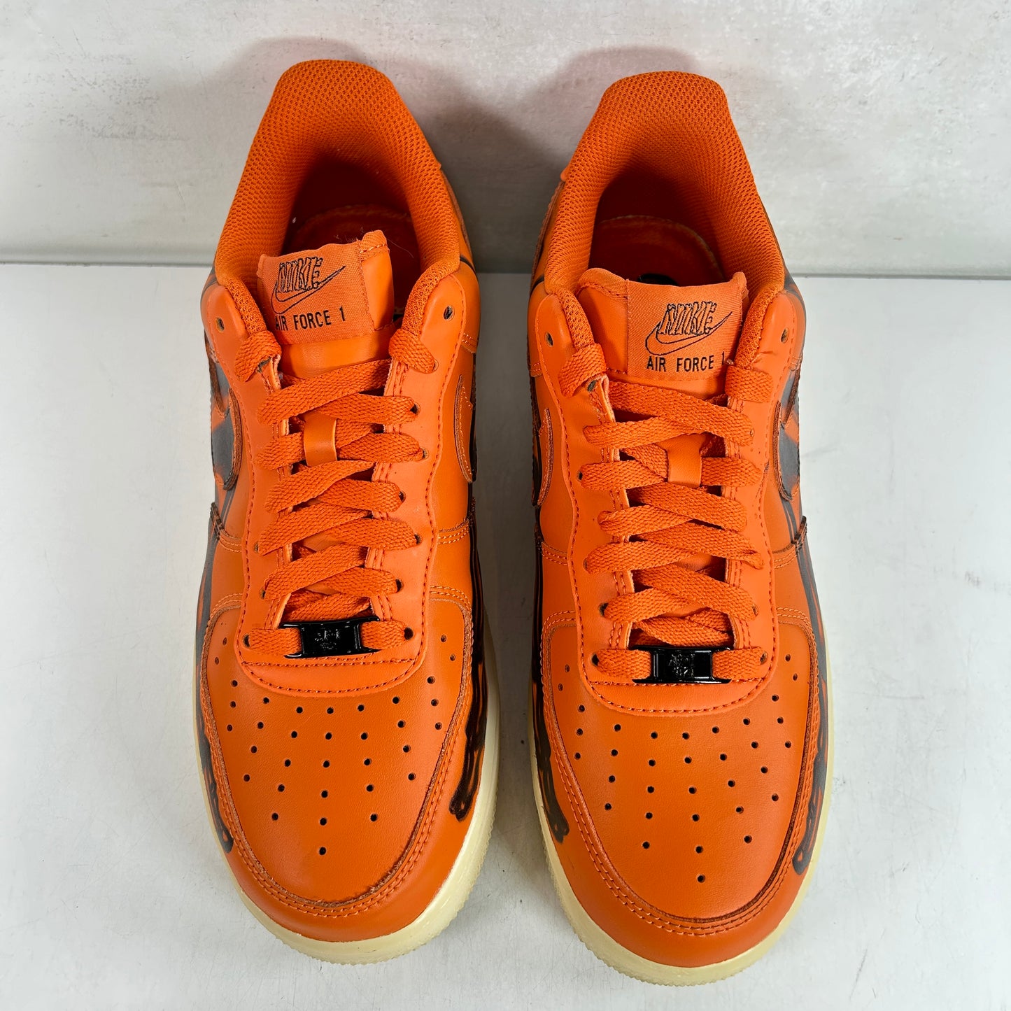 CU8067 800 Nike Air Force 1 Low Orange Skeleton Halloween [USED] - 8 M (Used)