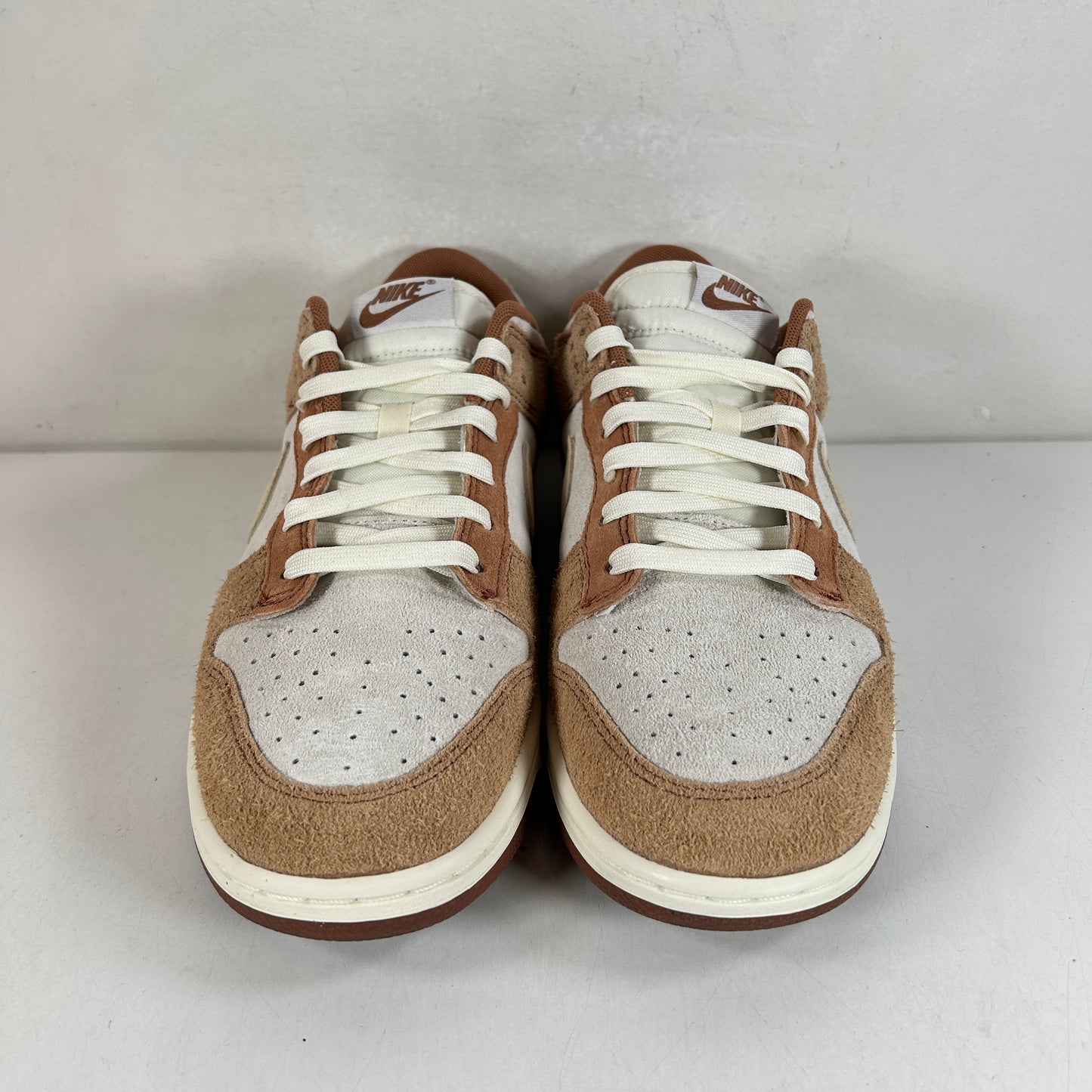 DD1390 100 Nike Dunk Low Medium Curry [USED] - 9 M (Used)