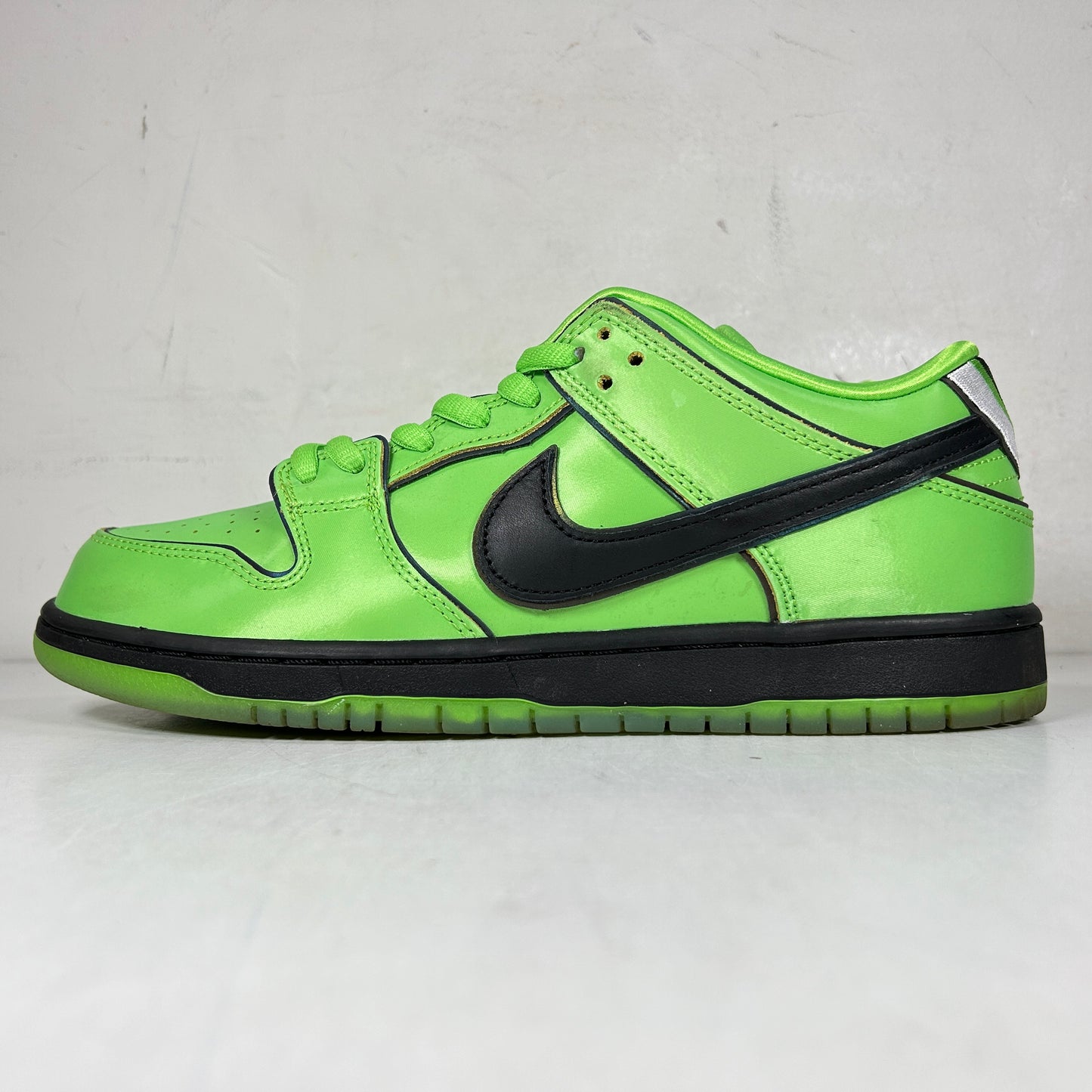 FZ8319 300 Nike SB Dunk Low The Powerpuff Girls Buttercup [USED] - 10 M (Used)