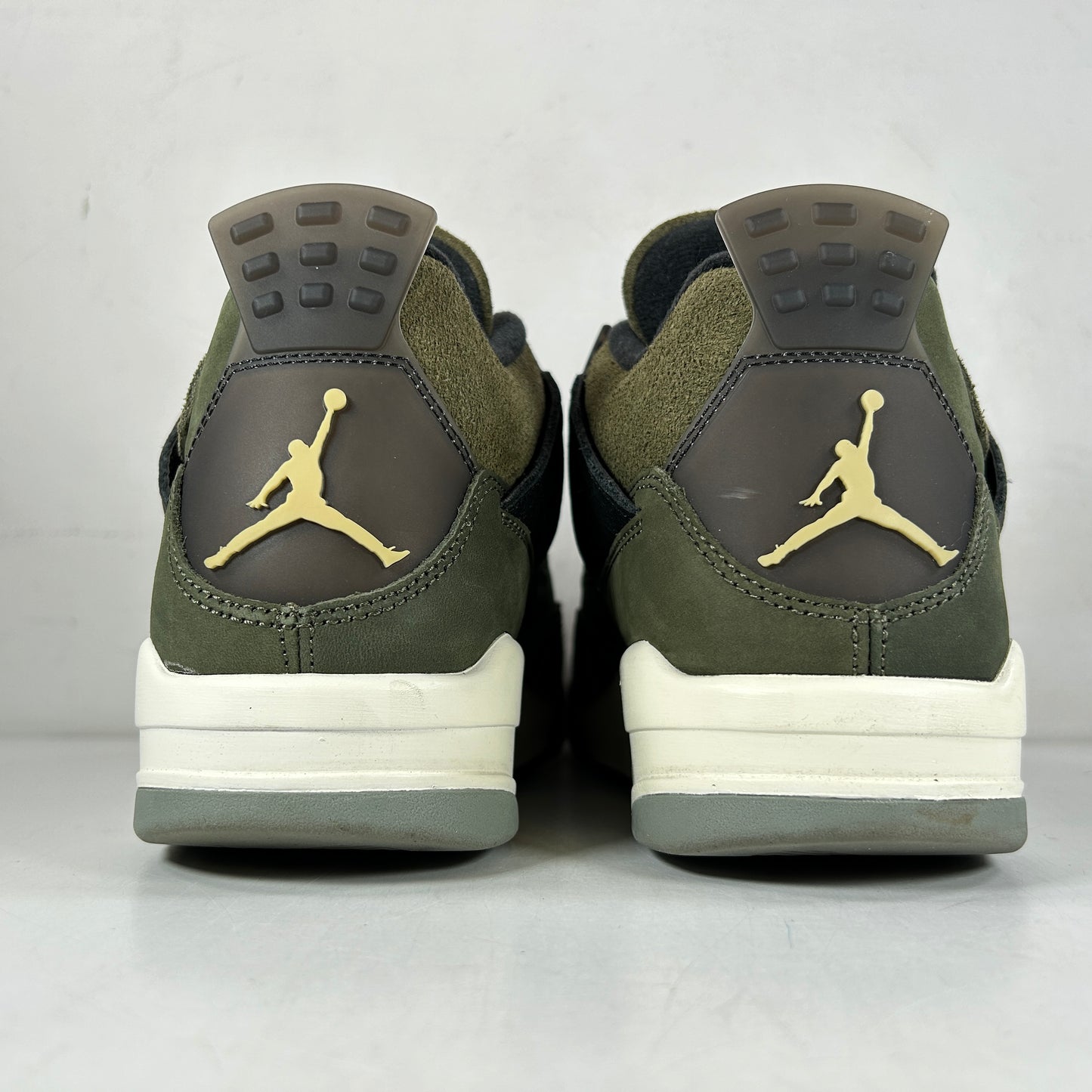 FB9927 200 Air Jordan 4 Craft Medio Oliva