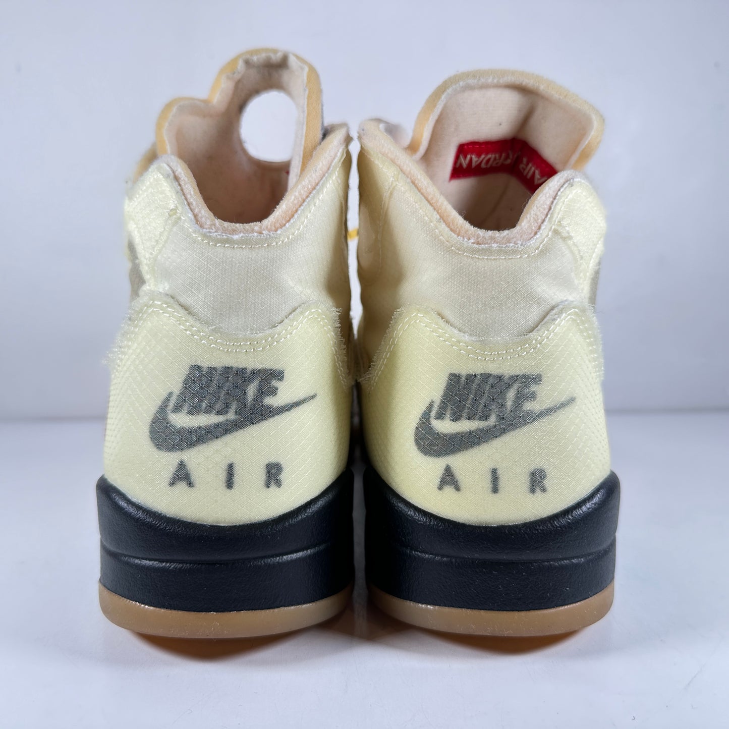 DH8565 100 Jordan 5 Off-White Sail [USED] - 12 M (VNDS2)