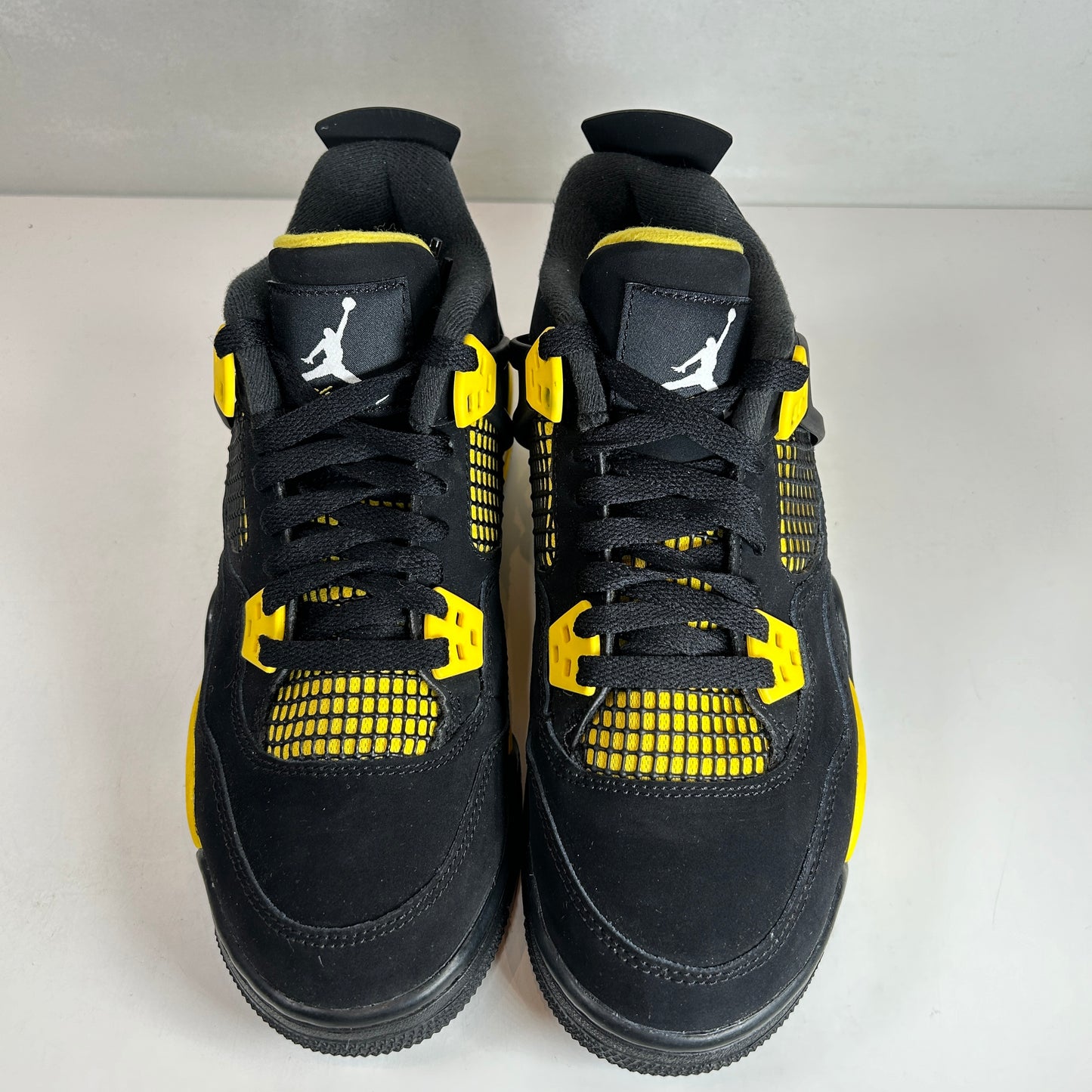 408452 017 Jordan 4 Retro Thunder (2023) (GS) [USED] - 6 Y (Used)