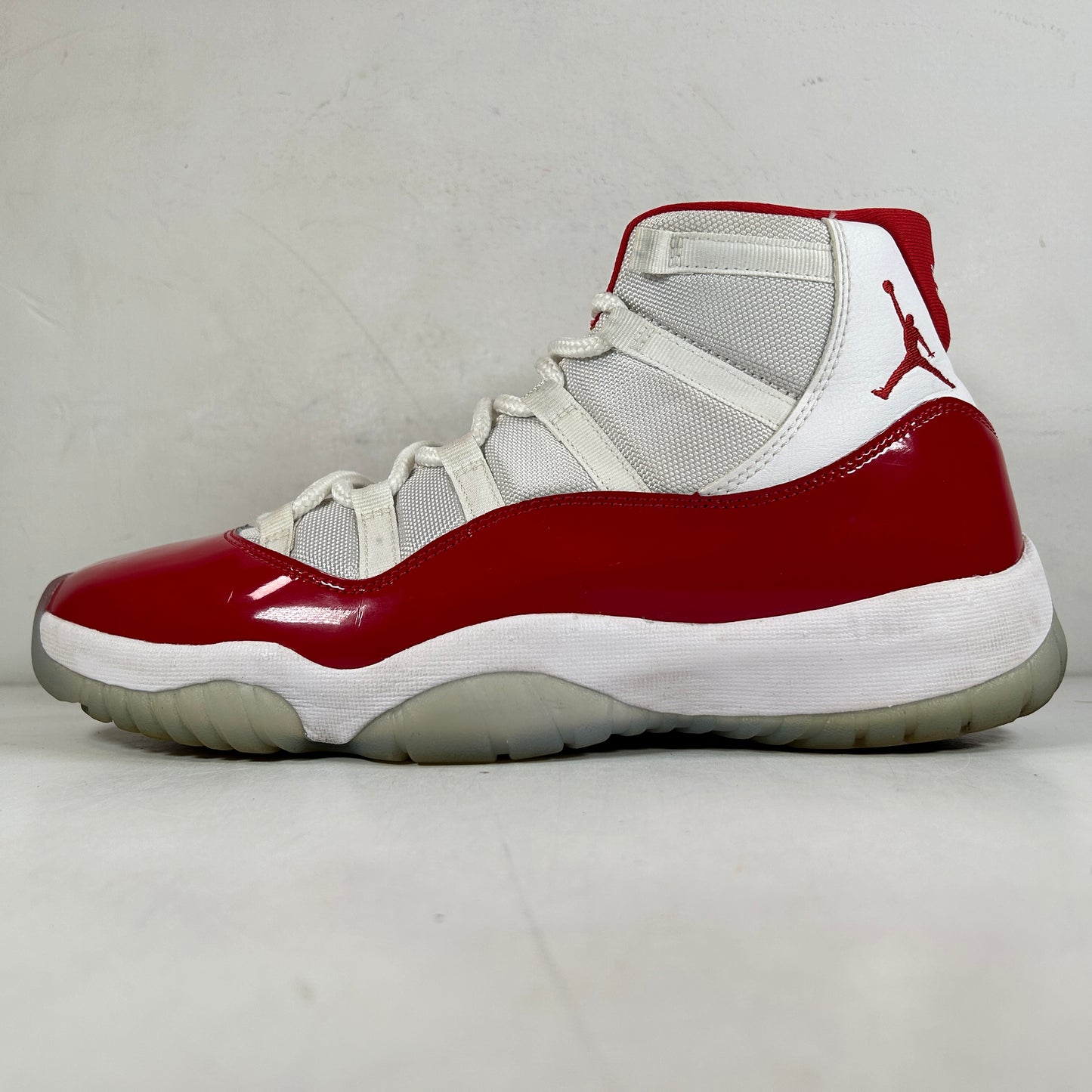 CT8012 116 Jordan 11 Retro Cherry (2022) [USED] - 12 M (Used) (No Box)