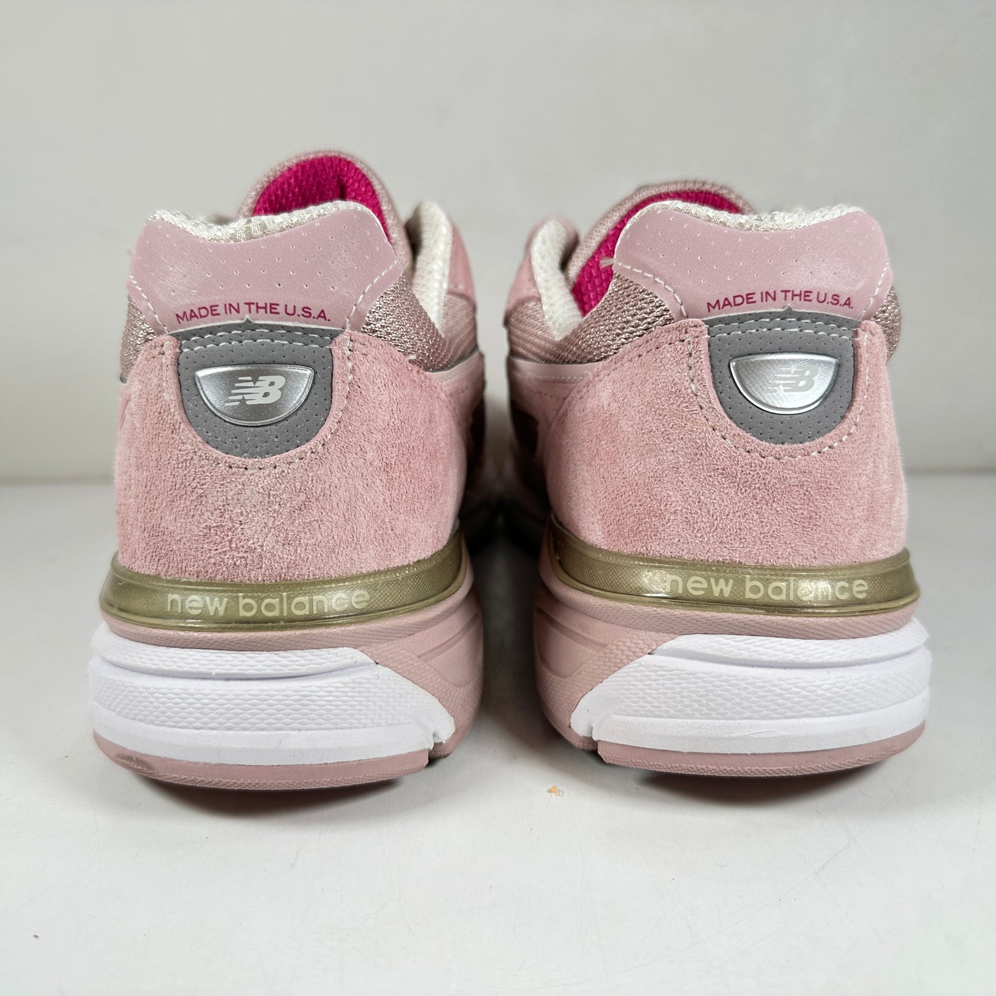M990KMN4 New Balance 990v4 Pink Ribbon (Faded Rose) [USED] - 11 M (Used)