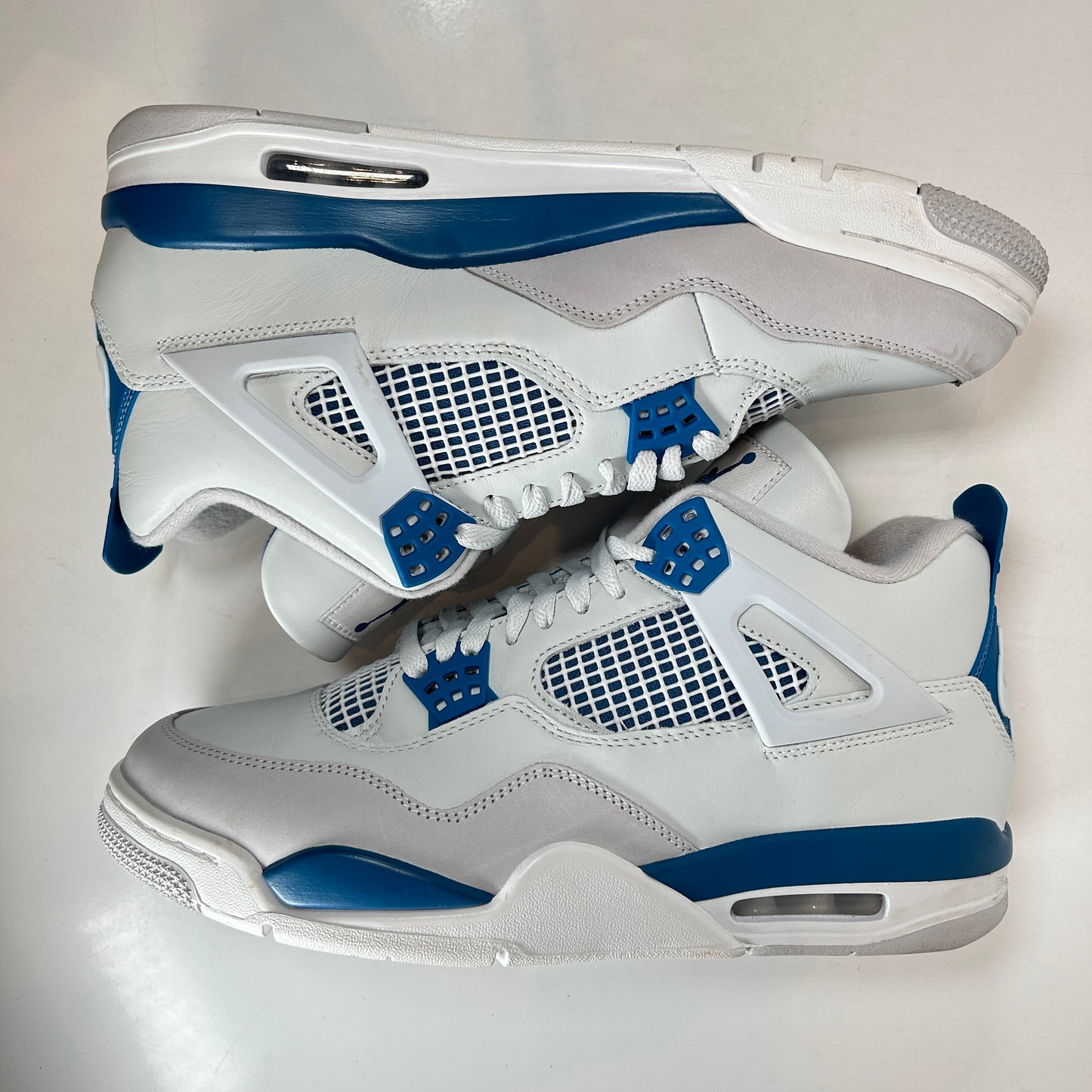 FV5029 141 Jordan 4 Retro Military Blue (2024) [USED] - 10.5 M (Used2)