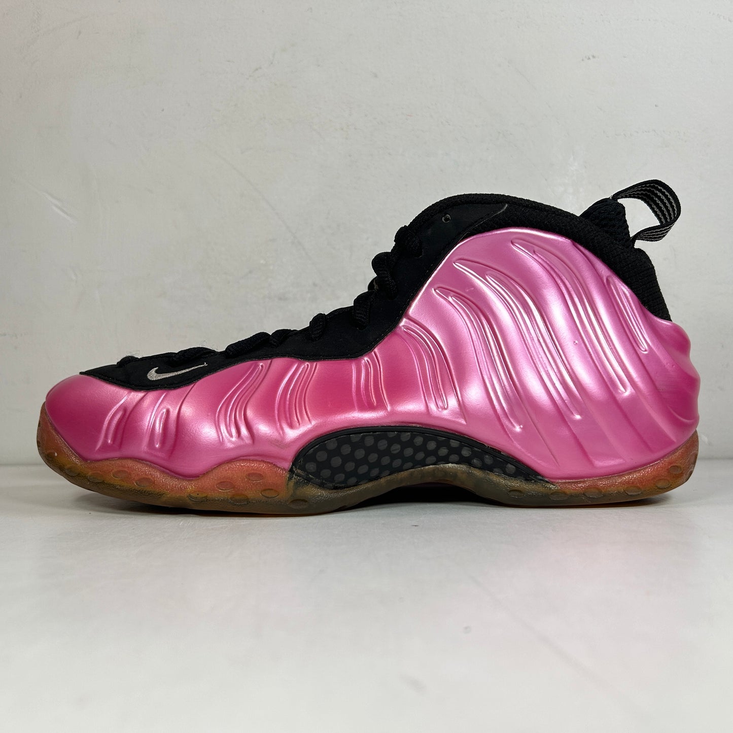 314996 600 Nike Air Foamposite One Pearlized Pink [USED] - 10.5 M (Used) (No Box)