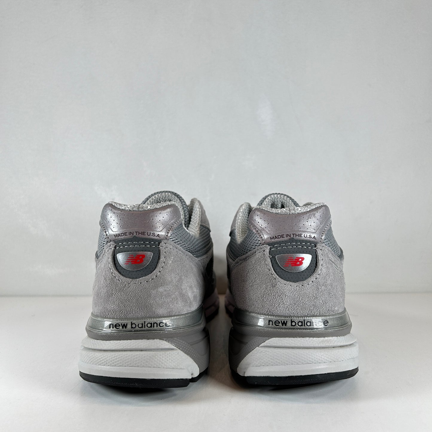 U990GR4 New Balance 990v4 MiUSA Grey Silver [USED] - 10 M (Used)