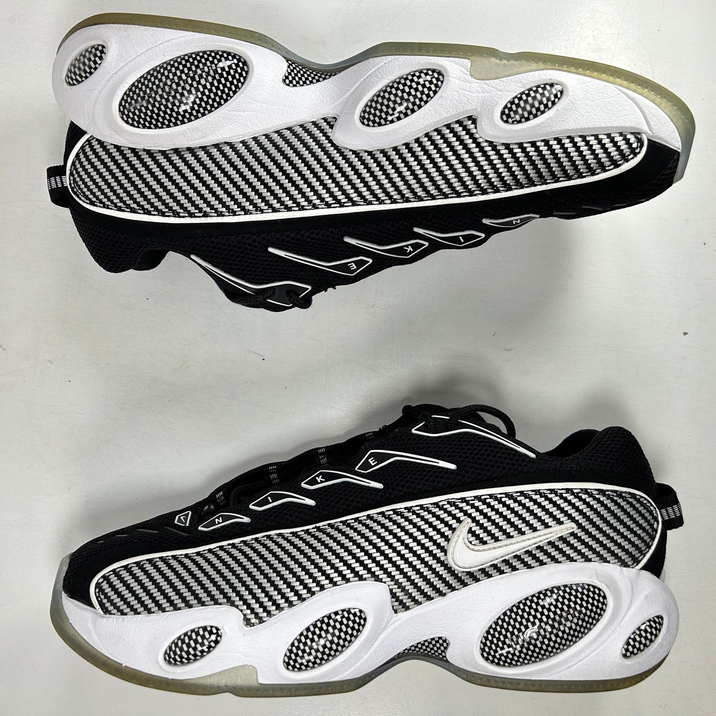 DM0879 001 Nike NOCTA Glide Drake Black [USED] - 10.5 M (Used)