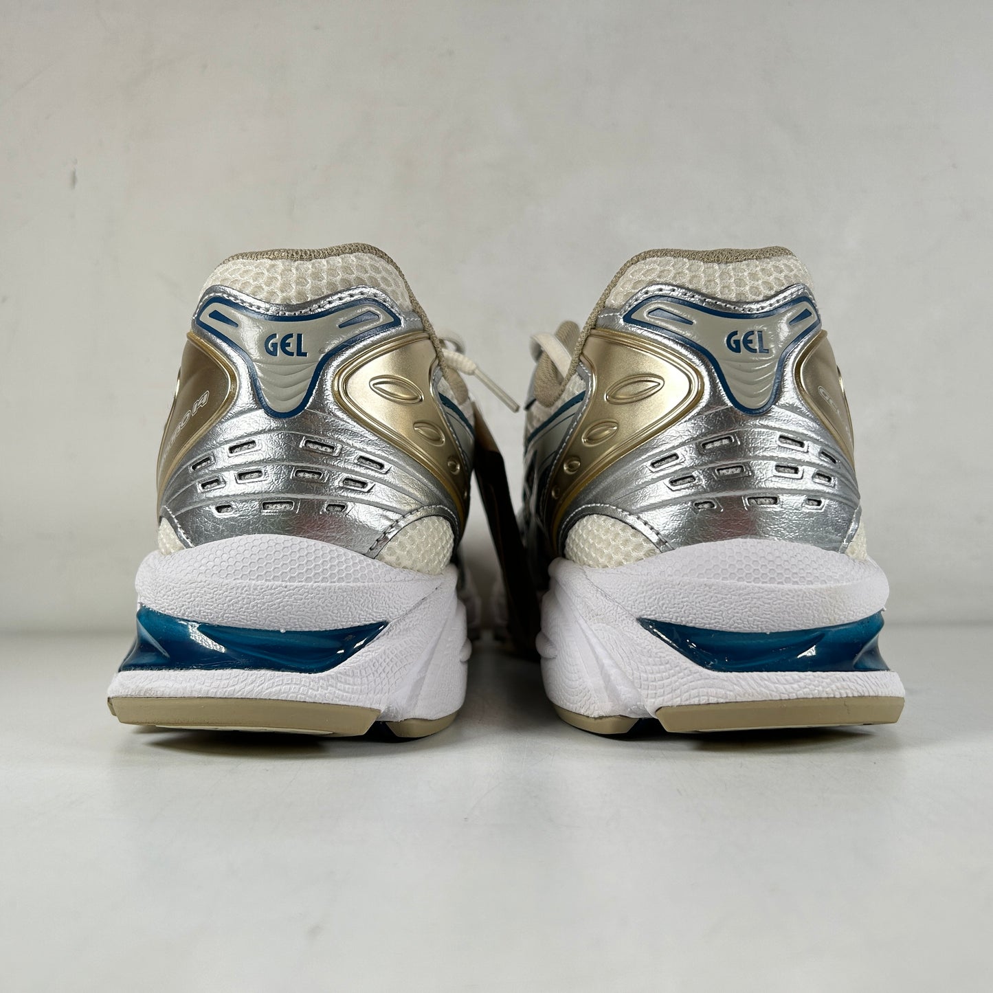 1201A019 105 ASICS Gel-Kayano 14 Cream Pure Silver Champagne [USED] - 11.5 M (VNDS)