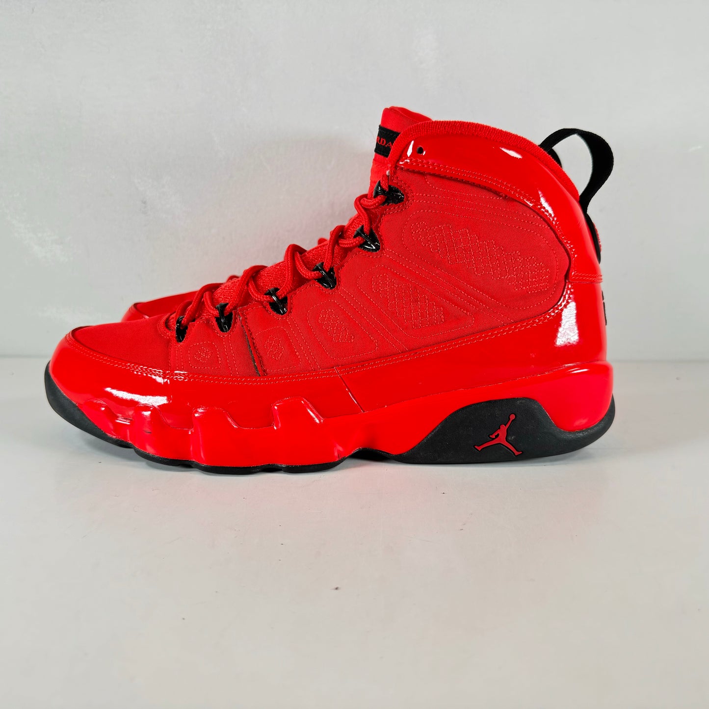 CT8019 600 Jordan 9 Chile Rojo