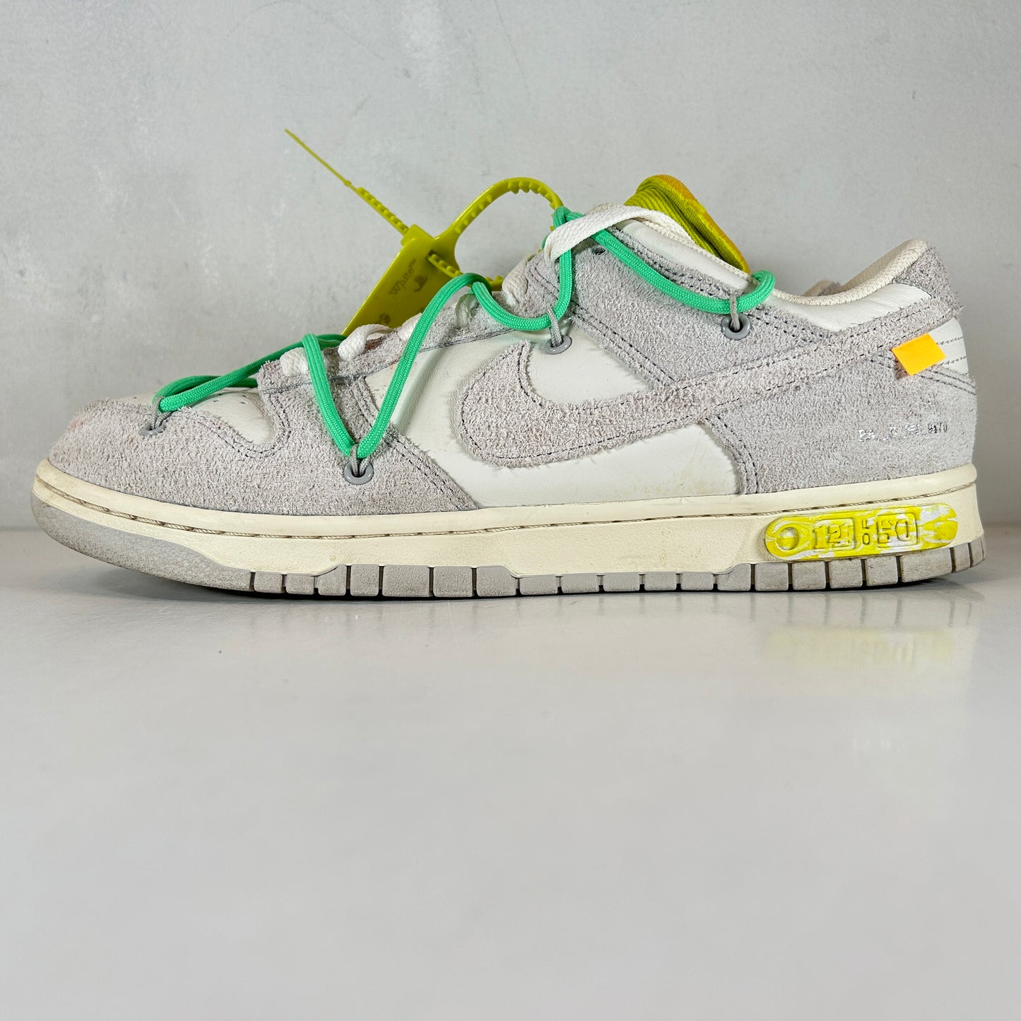 DJ0950 106 Nike Dunk Low Off-White Lot 14 [USED] - 10.5 M (Used)