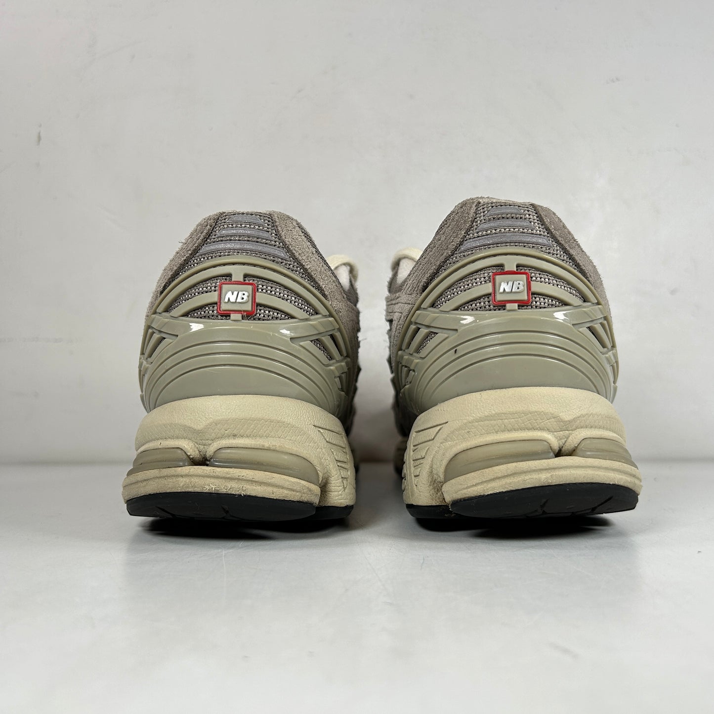 M1906RL New Balance 1906R Beige Cream [USED] - 9.5 M (Used) (No Box)