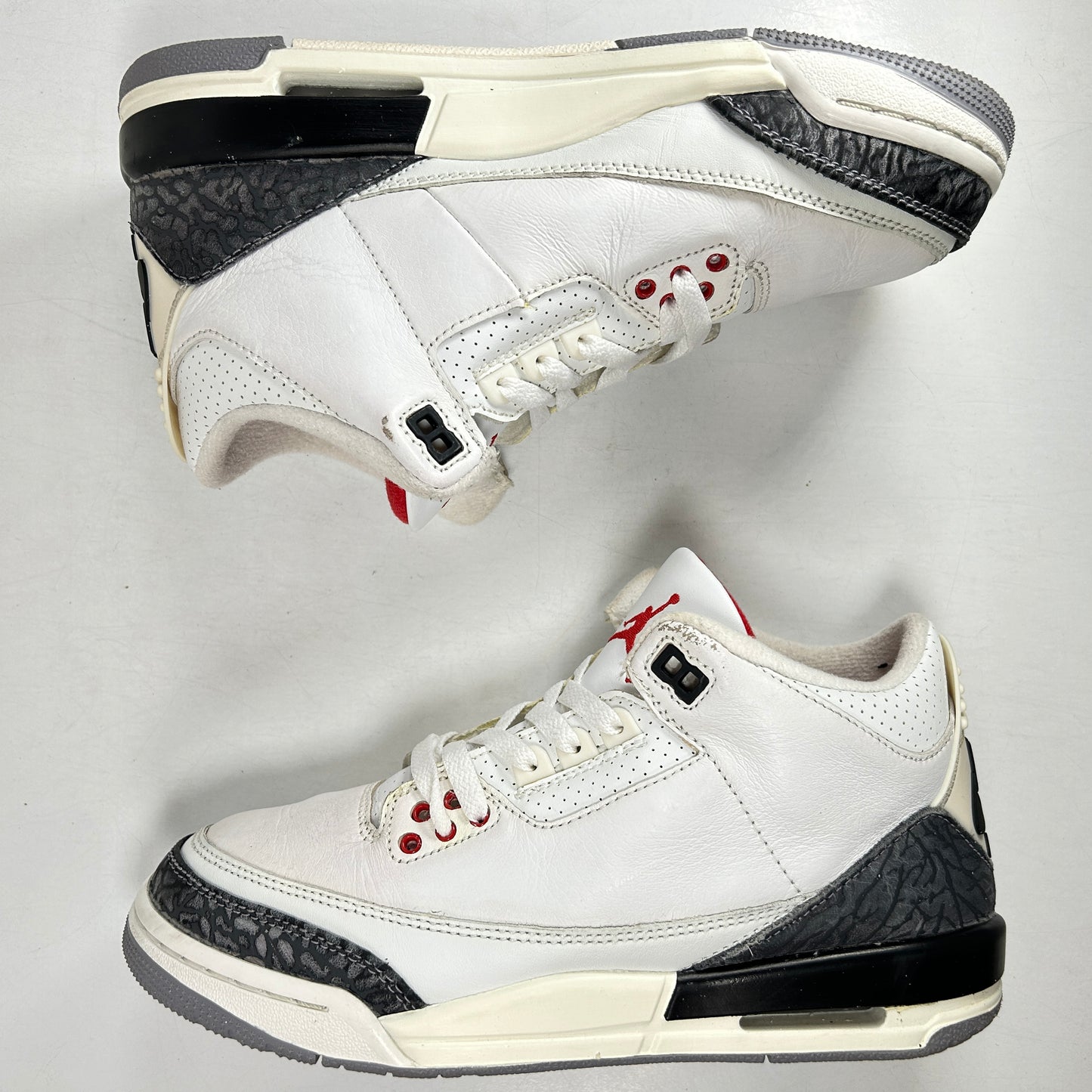 DM0967 100 Jordan 3 Retro White Cement Reimagined (GS) [USED] - 7 Y (Used4)