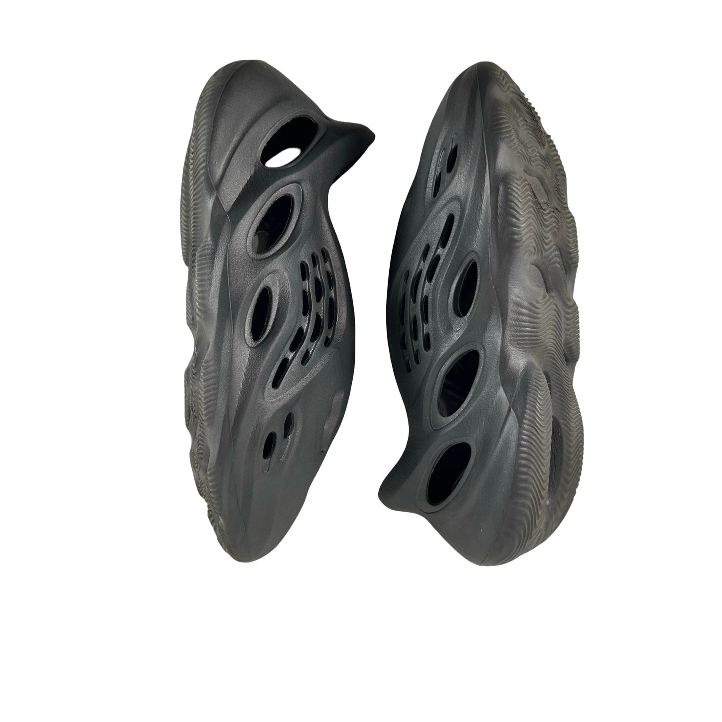 HP8739 Adidas Yeezy Foam RNR Onyx [USED] - 10 M (Used5)