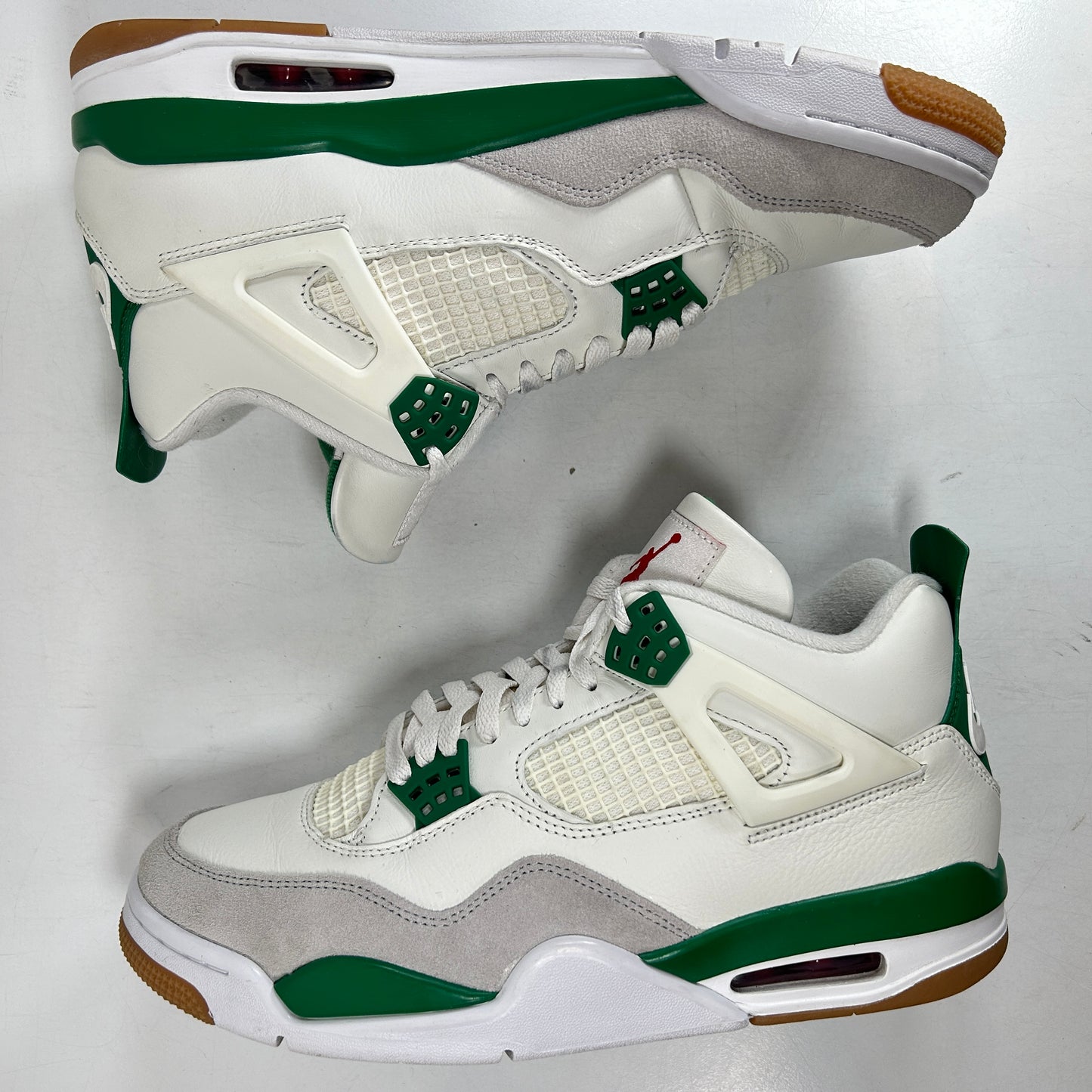 DR5415 103 Jordan 4 Retro SB Pine Green [USED] - 10.5 M (Used3)