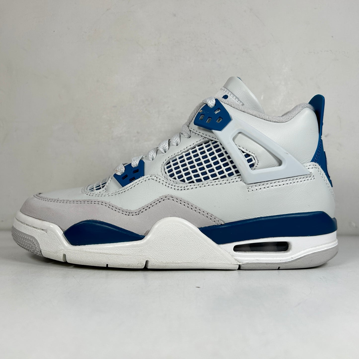 HF4281 141 Jordan 4 Retro Military Blue (2024) (GS) [USED] - 5 Y (Used3)