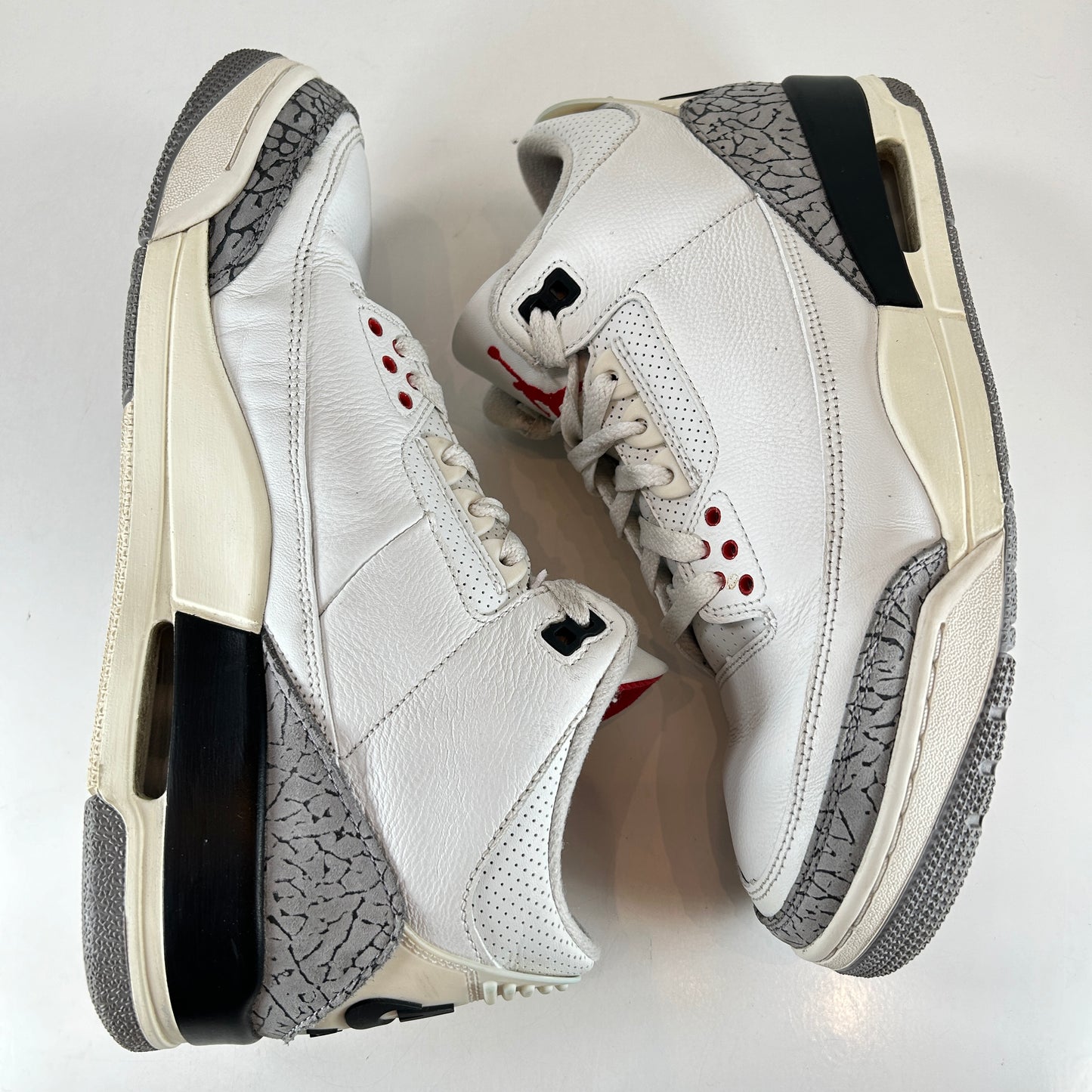 DN3707 100 Jordan 3 Retro White Cement Reimagined [USED] - 9.5 M (Used5)