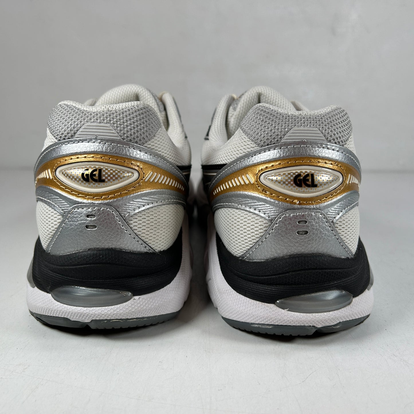 1203A320 100 ASICS GT-2160 Cream Pure Silver Gold [USED] - 9 M (Used) (No Box)